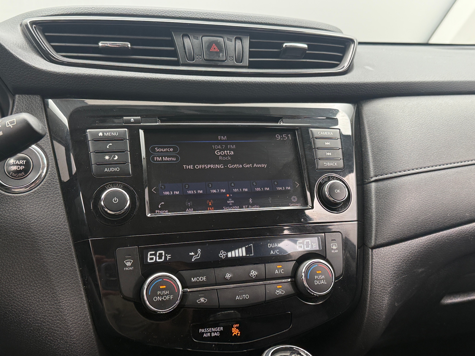 Thumbnail: 2018 Nissan Rogue - 4