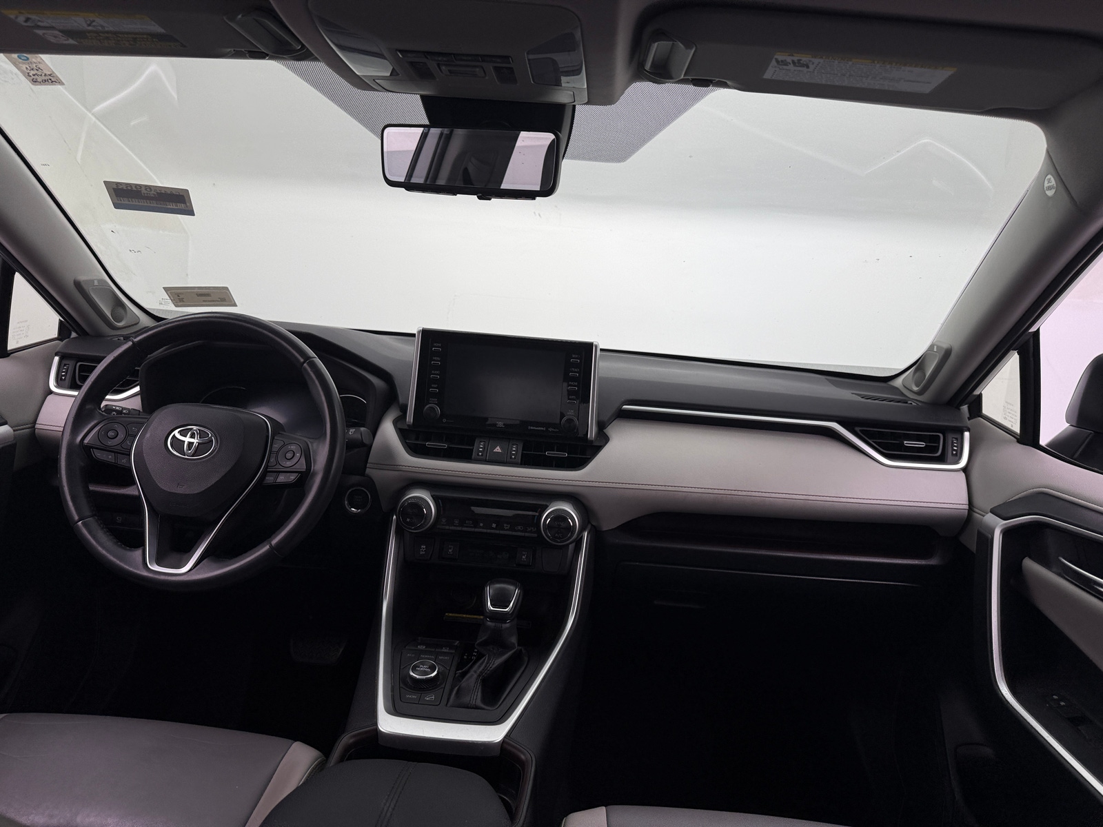 Thumbnail: 2019 Toyota RAV4 - 2