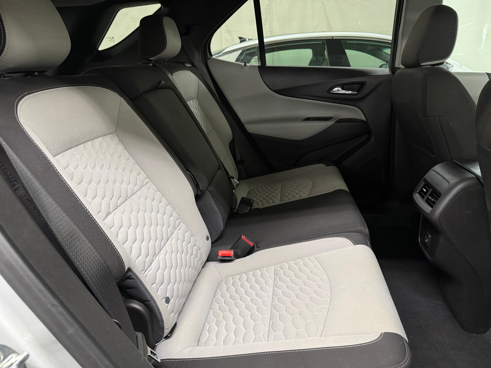 Thumbnail: 2021 Chevrolet Equinox - 6
