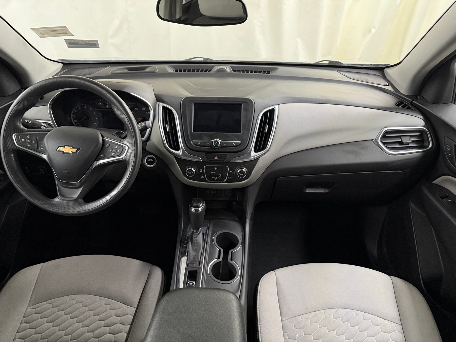 Thumbnail: 2021 Chevrolet Equinox - 3