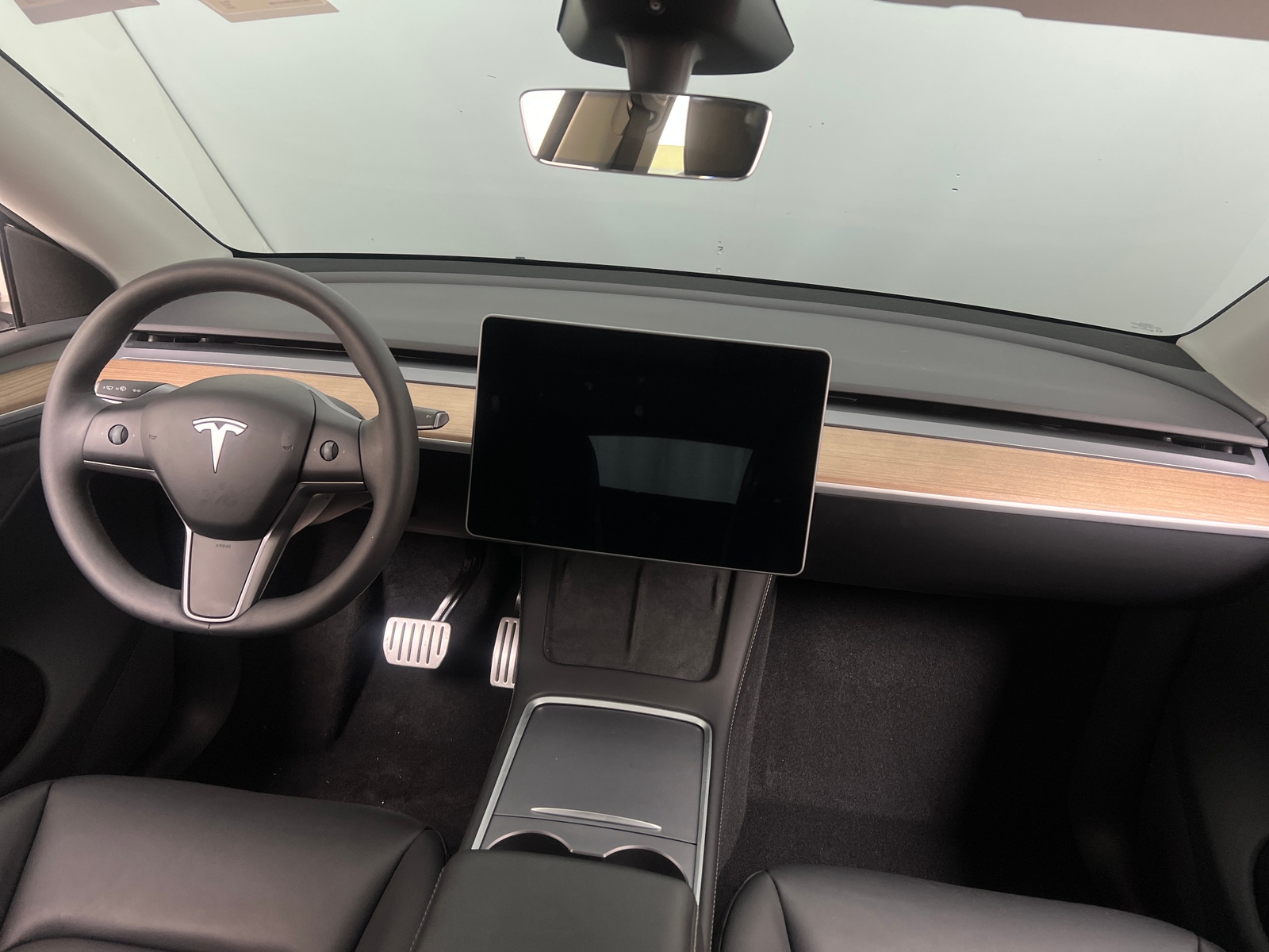 Thumbnail: 2025 Tesla Model Y - 2