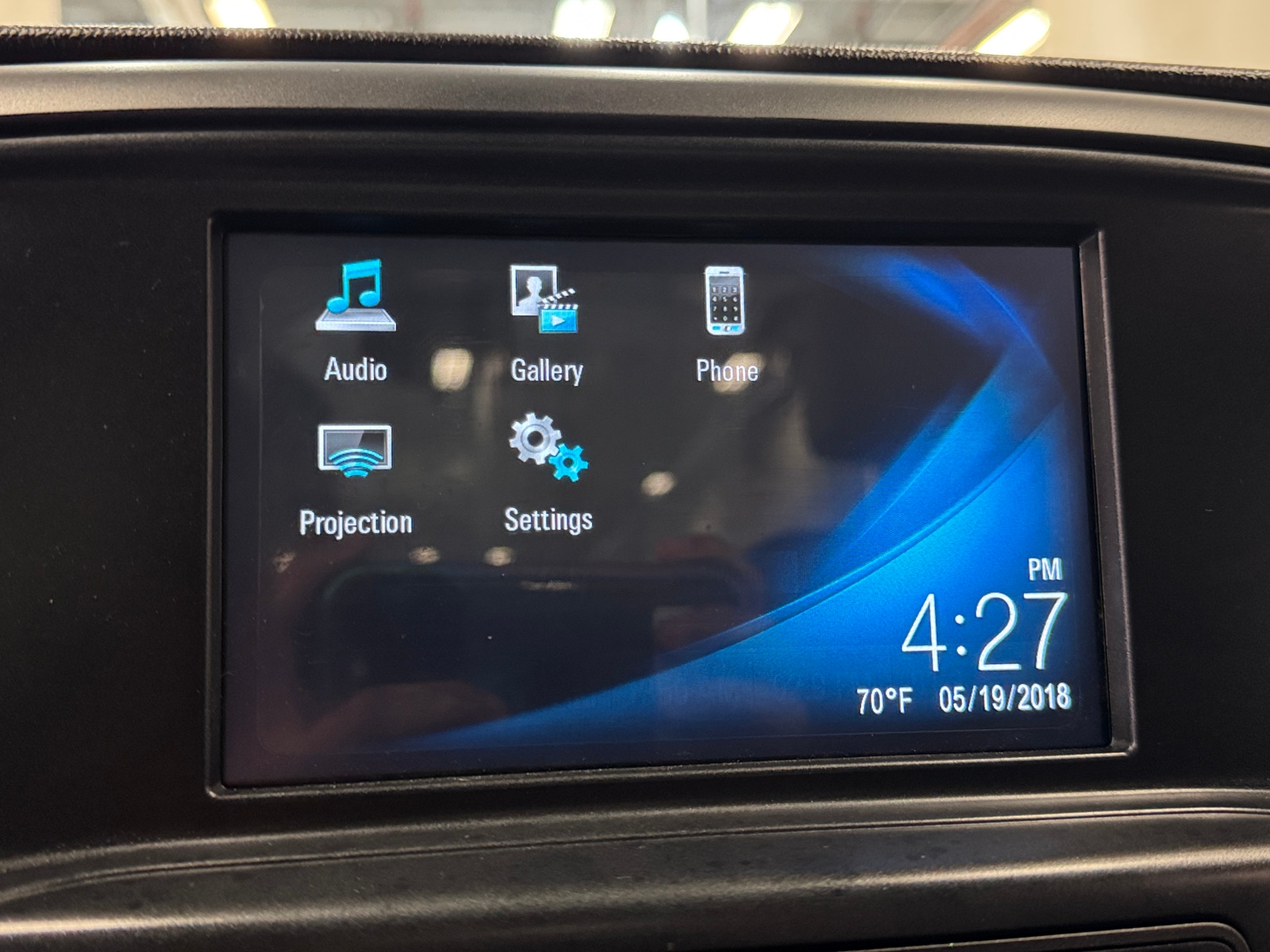 Thumbnail: 2018 Chevrolet Silverado 1500 - 2