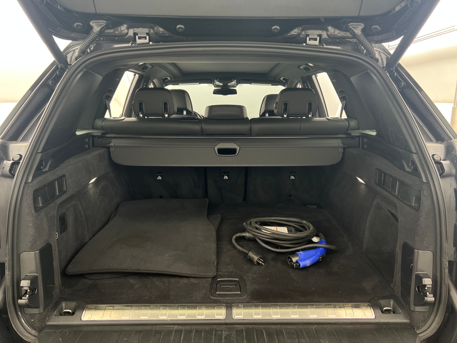 Thumbnail: 2021 BMW X5 - 6
