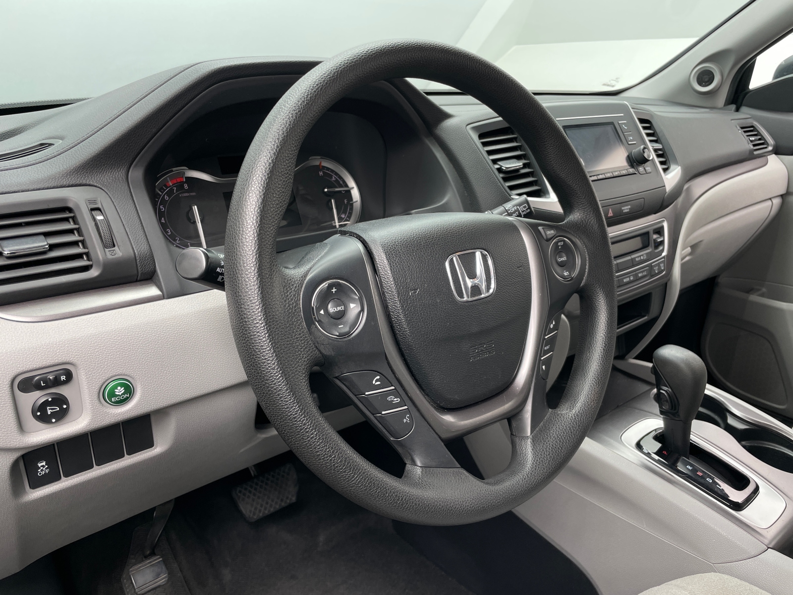 Thumbnail: 2016 Honda Pilot - 5