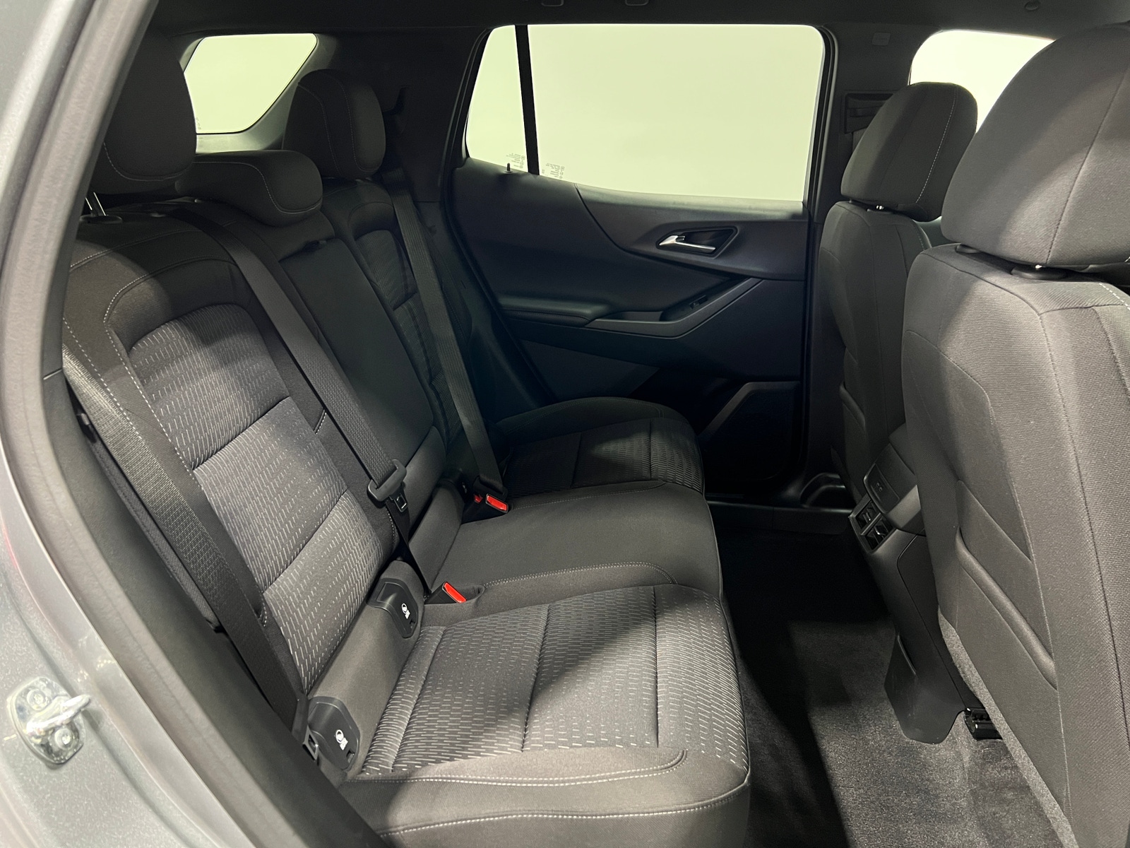 Thumbnail: 2025 Chevrolet Equinox - 6