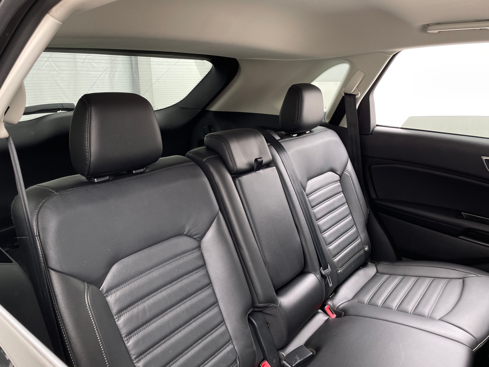 Thumbnail: 2015 Ford Edge - 5