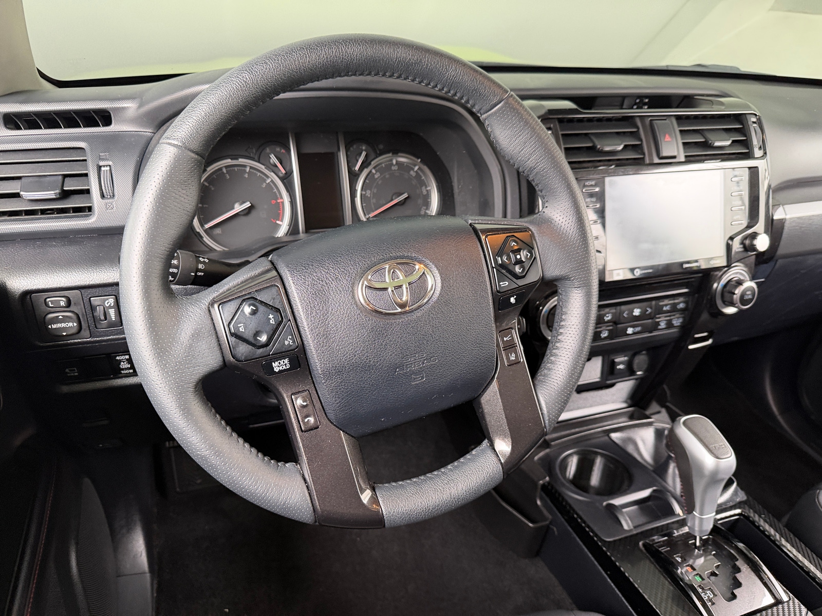 Thumbnail: 2022 Toyota 4Runner - 4