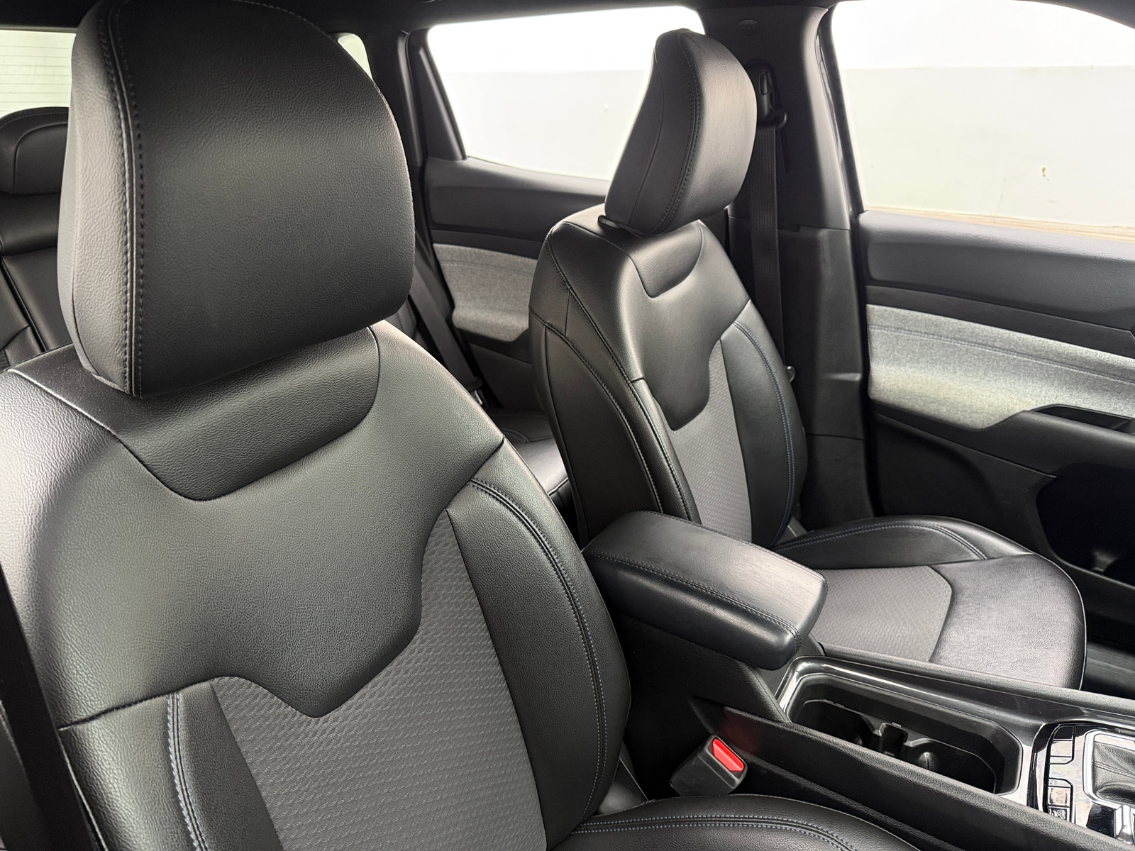 Thumbnail: 2023 Jeep Compass - 2