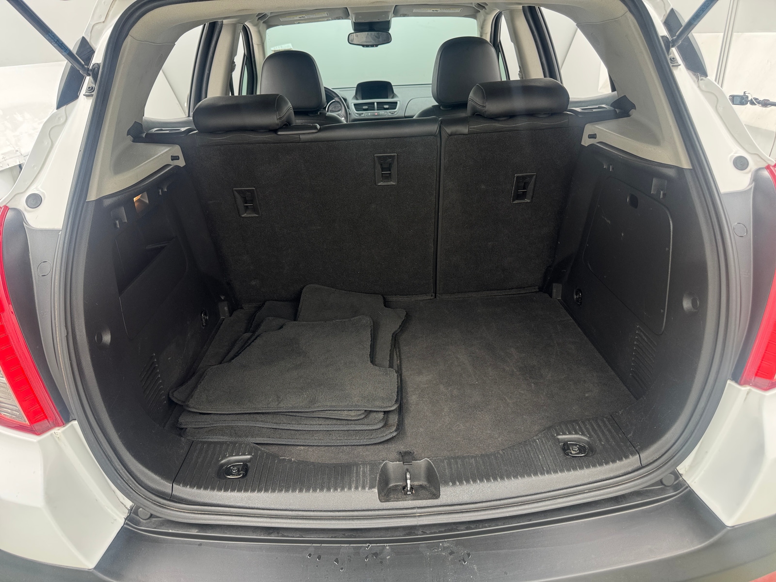 Thumbnail: 2016 Buick Encore - 6