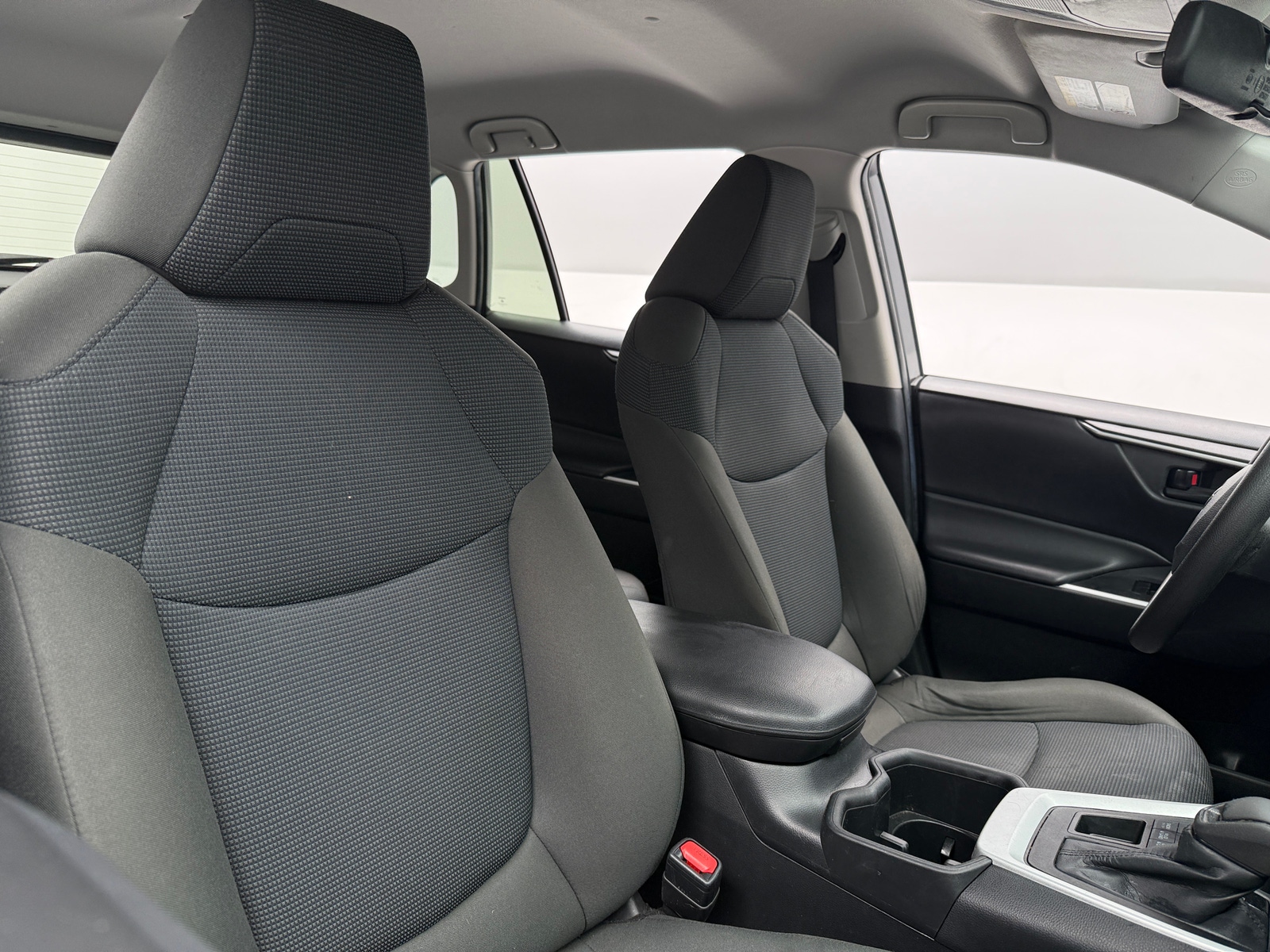 Thumbnail: 2022 Toyota RAV4 - 2