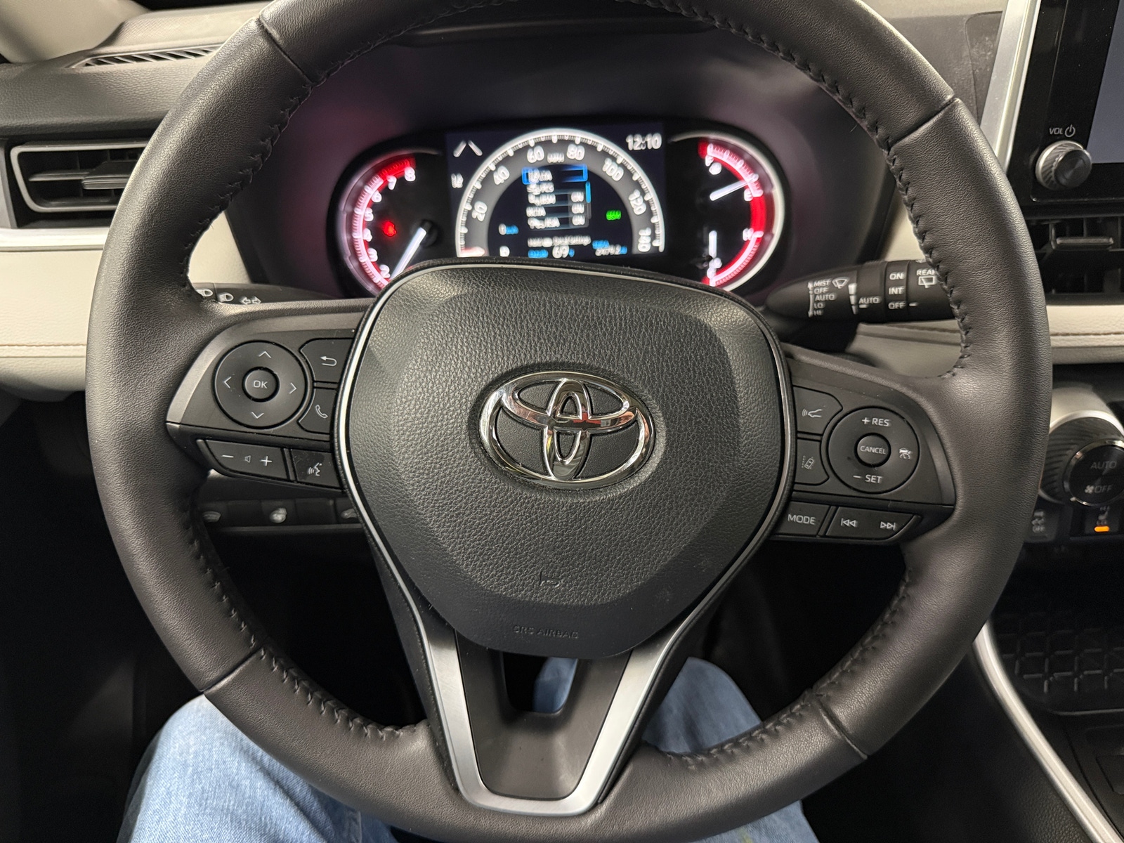 Thumbnail: 2024 Toyota RAV4 - 5