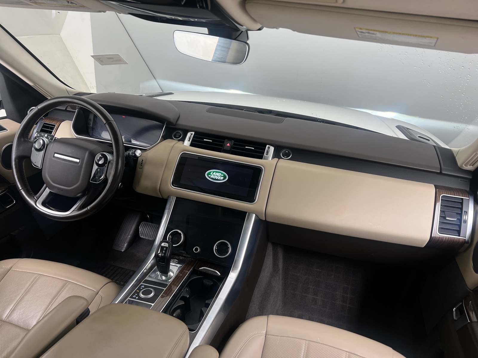 Thumbnail: 2020 Land Rover Range Rover Sport - 2