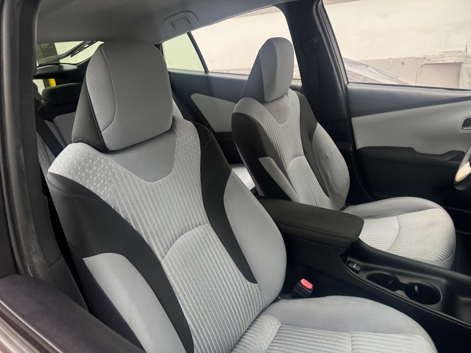 Thumbnail: 2017 Toyota Prius - 2