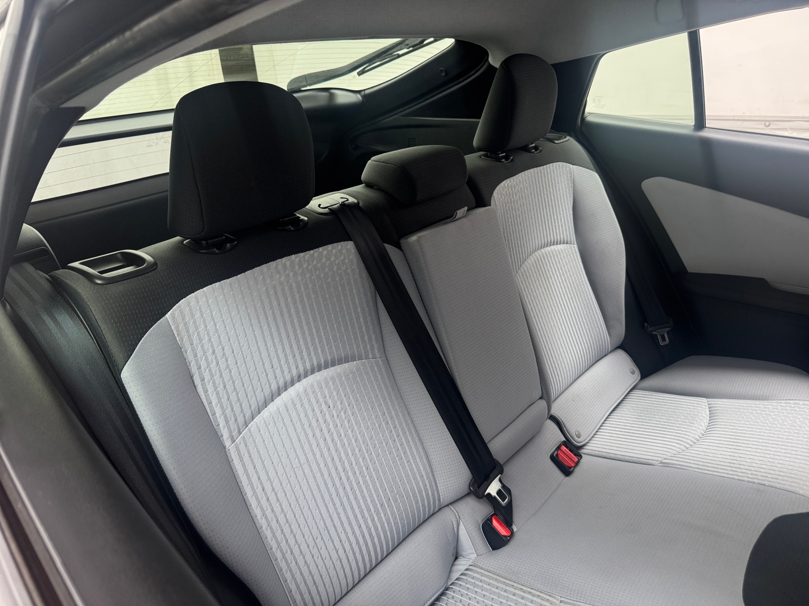 Thumbnail: 2017 Toyota Prius - 6