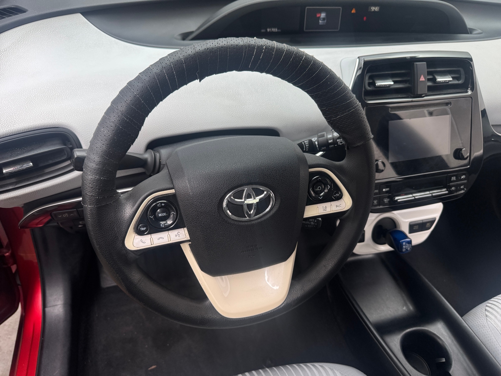 Thumbnail: 2017 Toyota Prius - 5