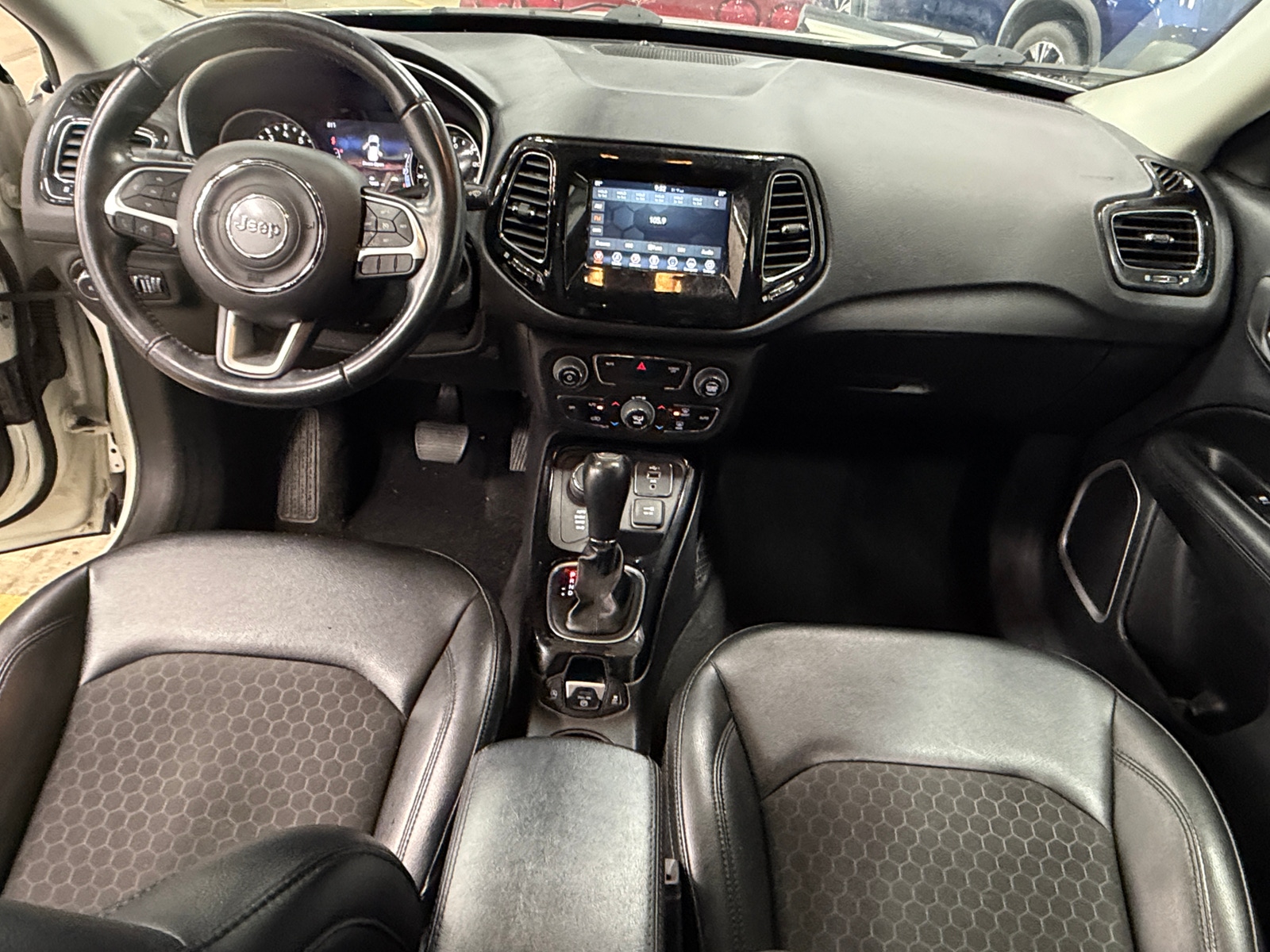 Thumbnail: 2020 Jeep Compass - 3