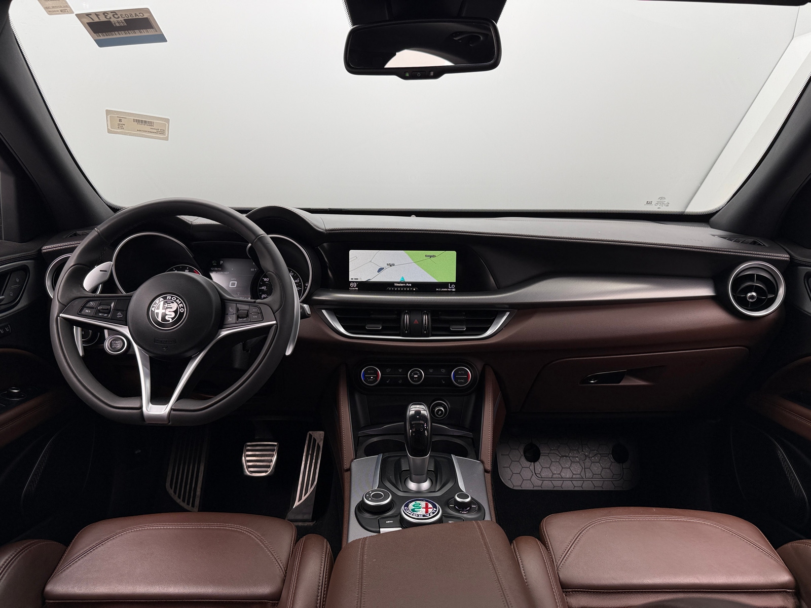 Thumbnail: 2019 Alfa Romeo Stelvio - 2