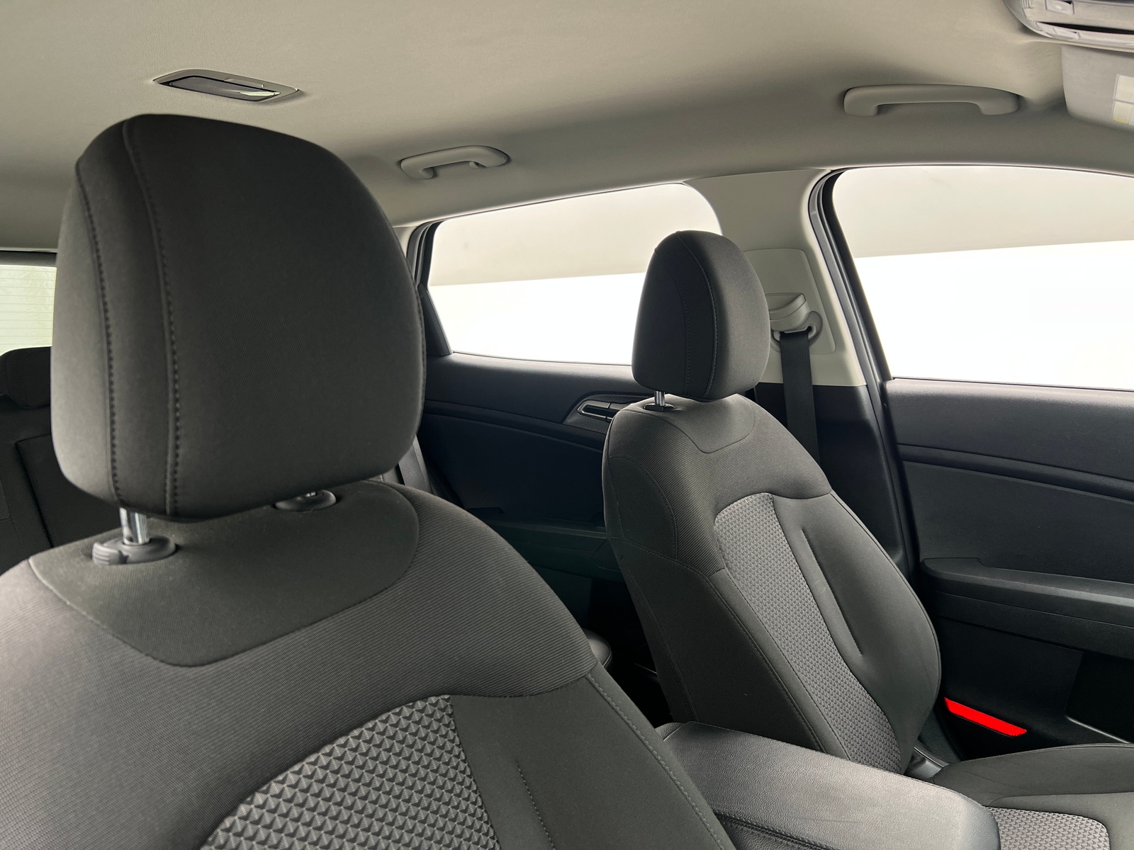 Thumbnail: 2025 Kia Sportage - 2