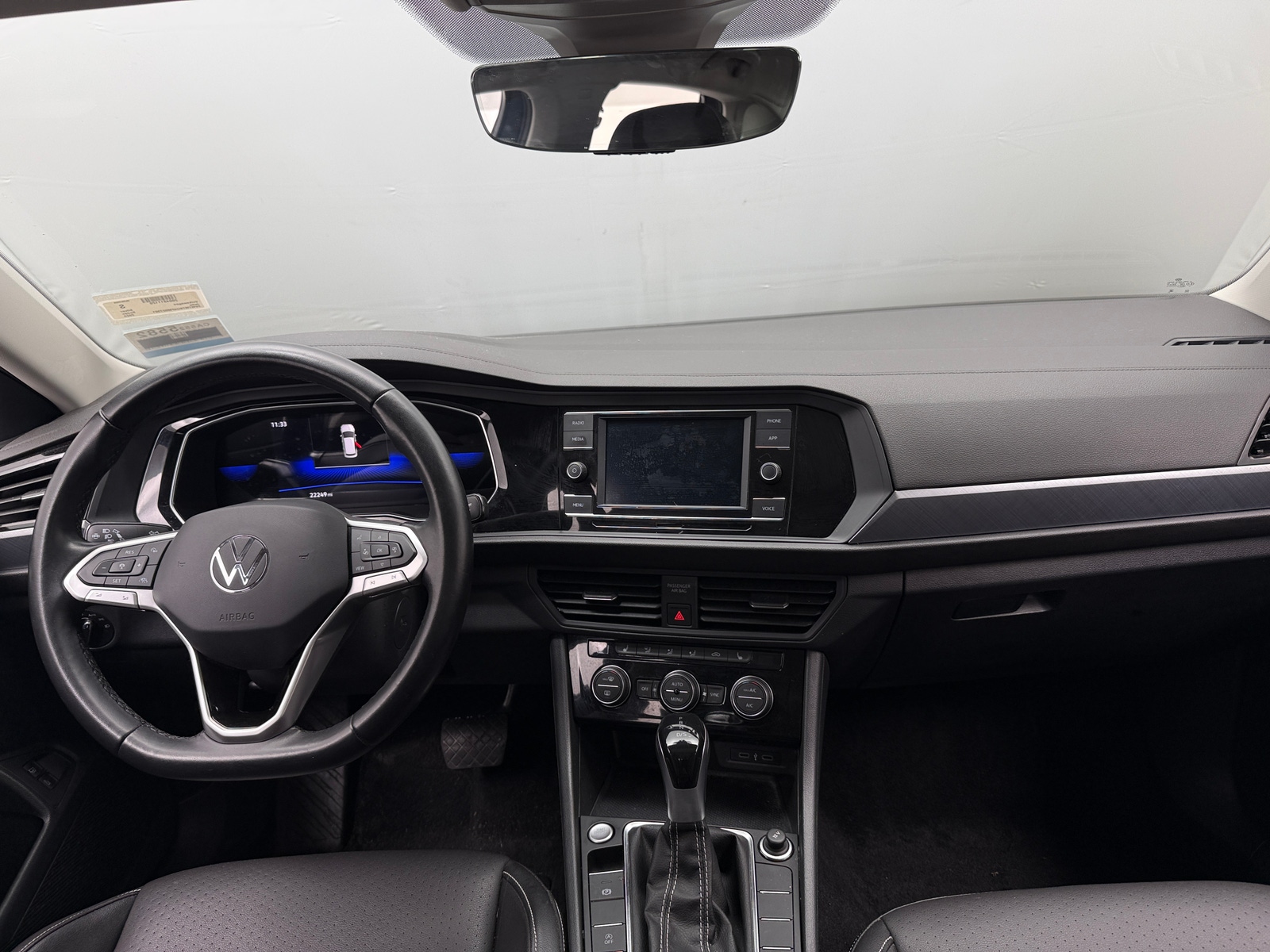 Thumbnail: 2023 Volkswagen Jetta - 2
