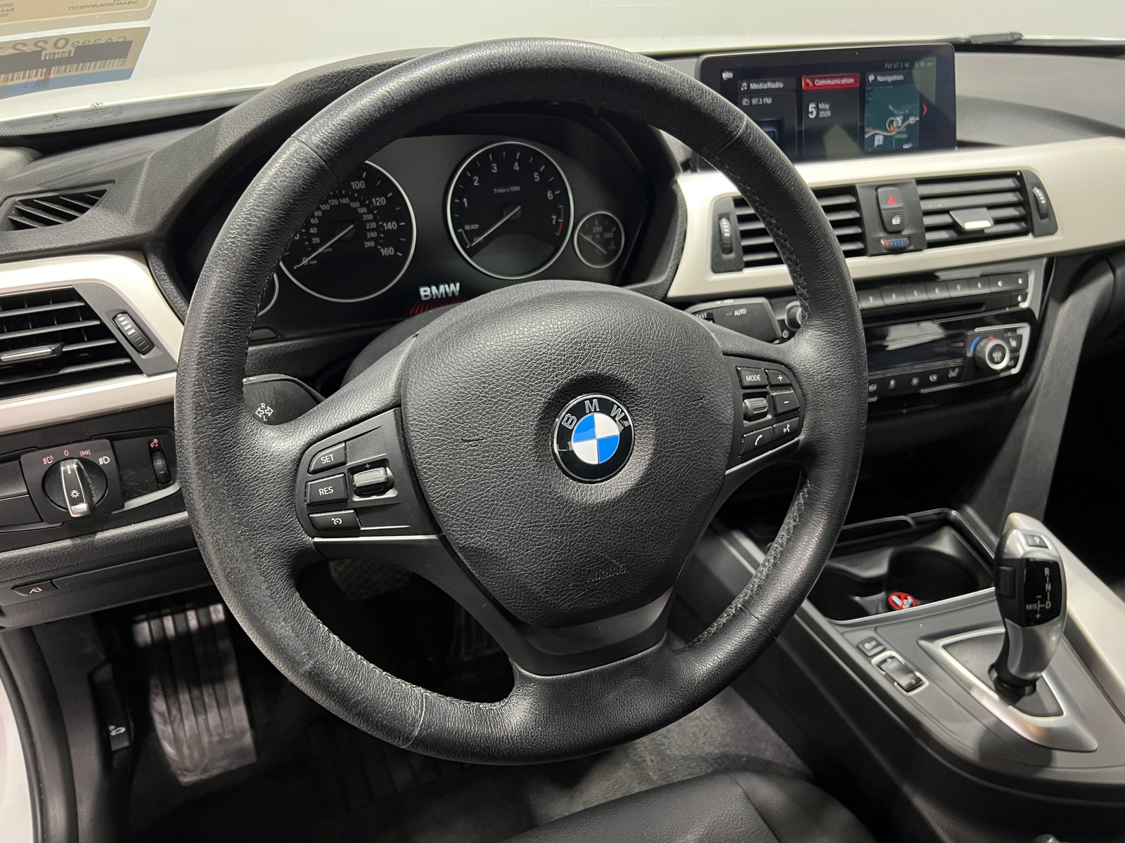 Thumbnail: 2018 BMW 3 Series - 4