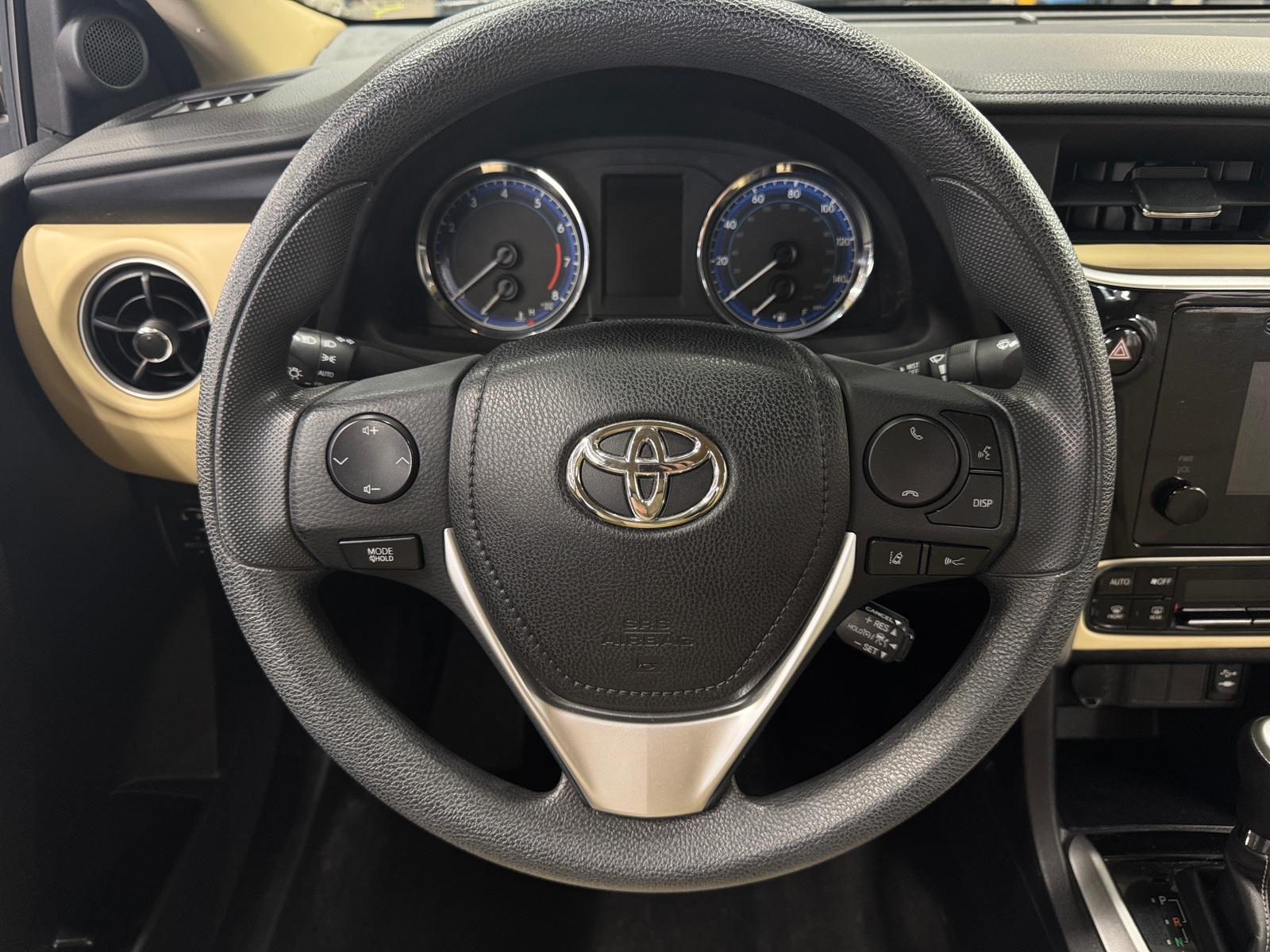 Thumbnail: 2017 Toyota Corolla - 5