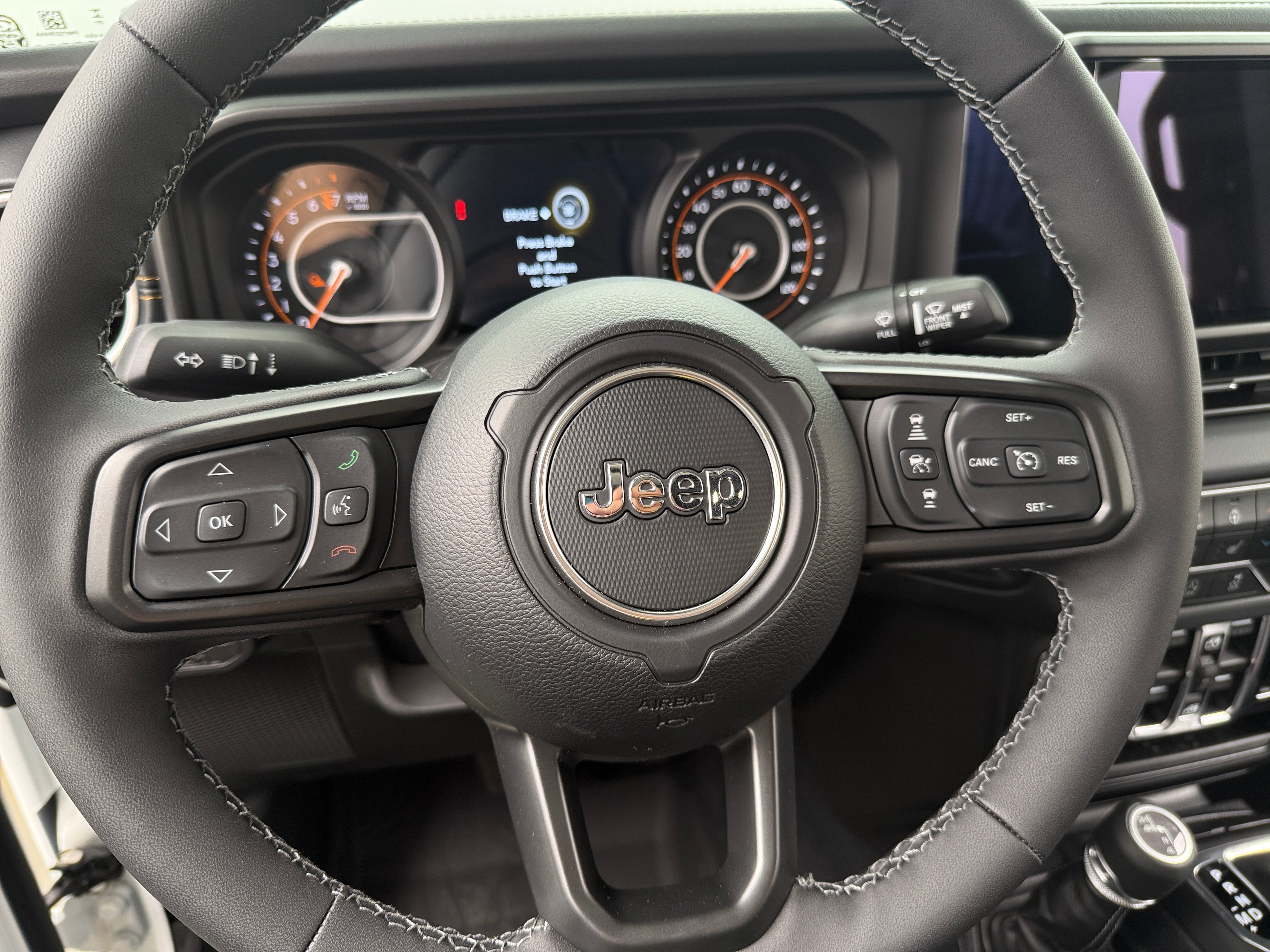 2026 Jeep Gladiator Sahara - Photo 6