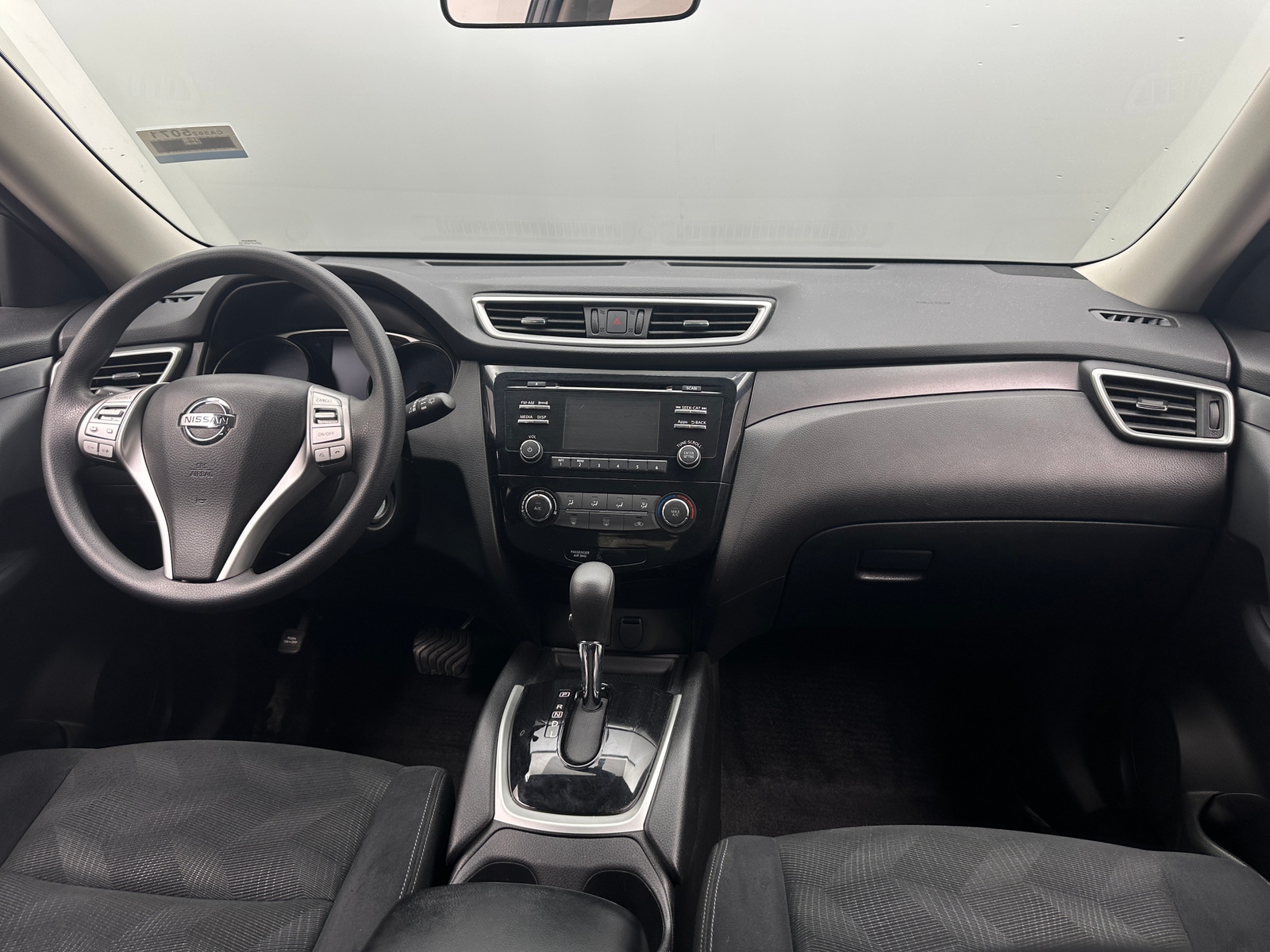 Thumbnail: 2016 Nissan Rogue - 3