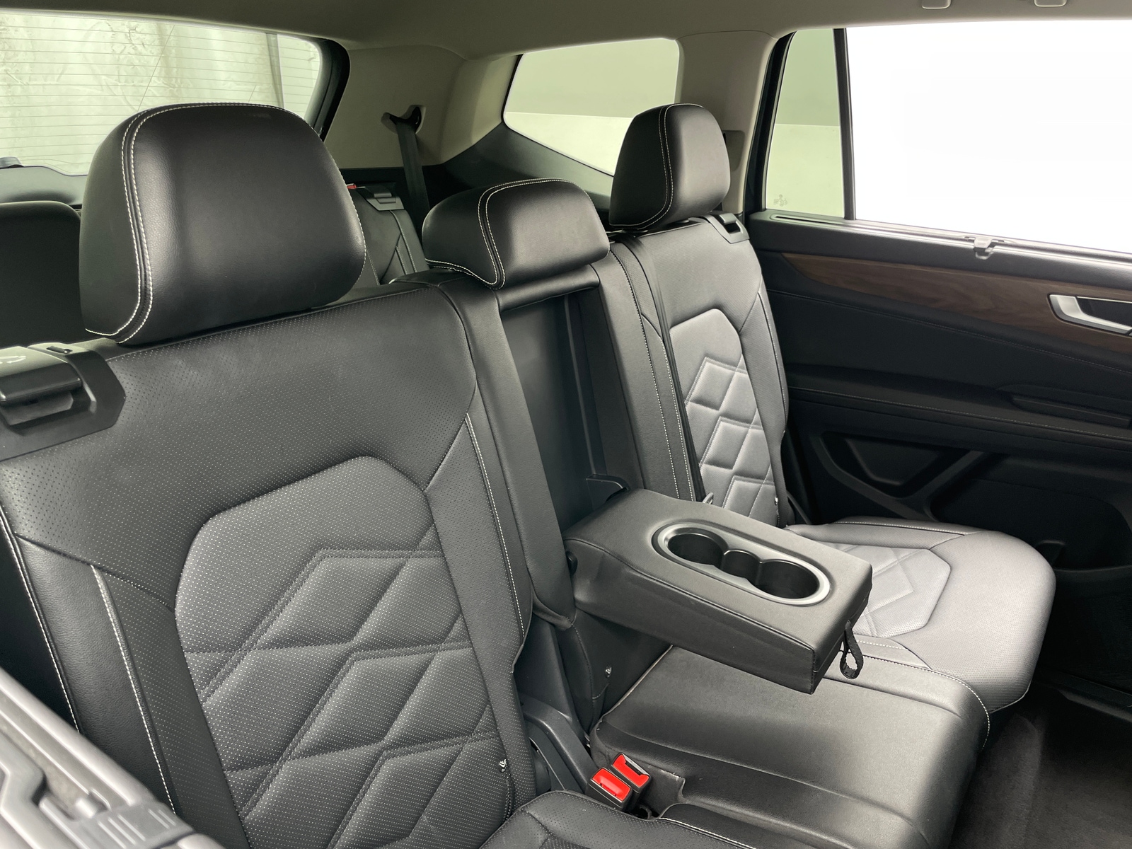 Thumbnail: 2025 Volkswagen Atlas - 5