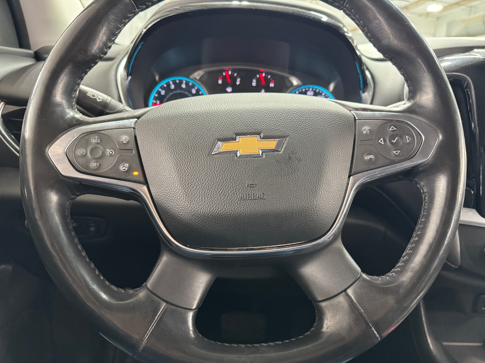 Thumbnail: 2021 Chevrolet Traverse - 5