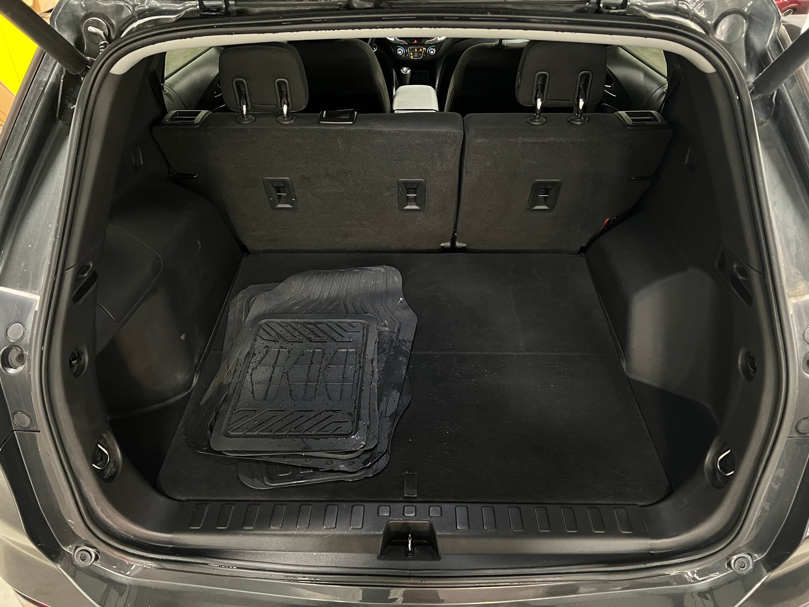 Thumbnail: 2020 Chevrolet Equinox - 7