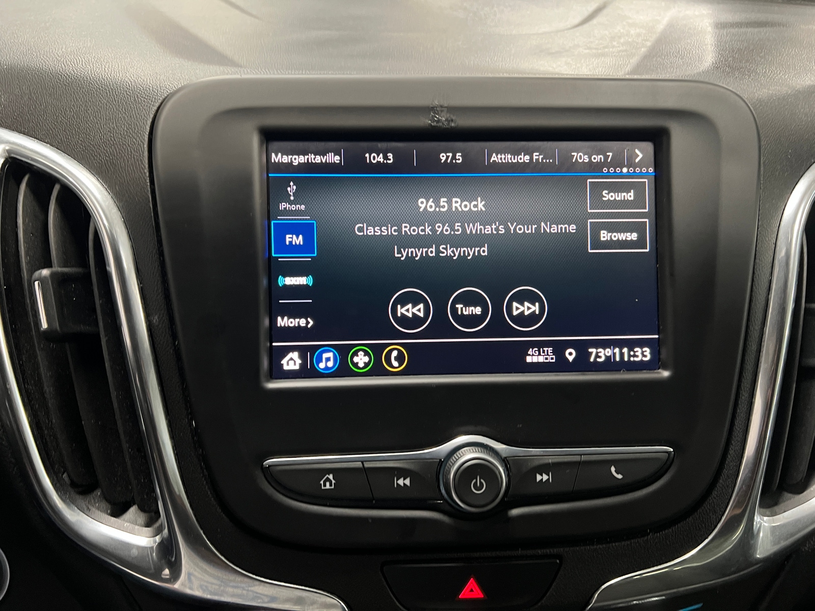 Thumbnail: 2020 Chevrolet Equinox - 4