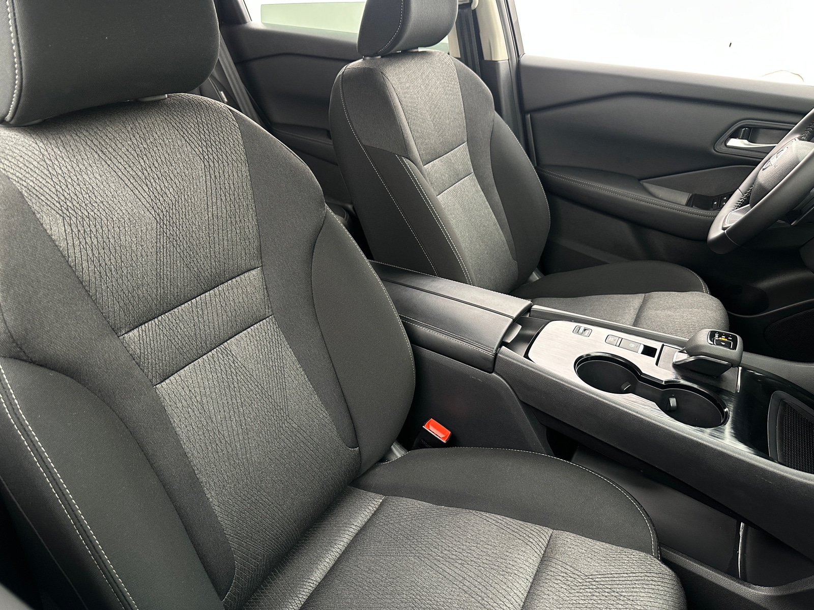Thumbnail: 2026 Nissan Rogue - 2