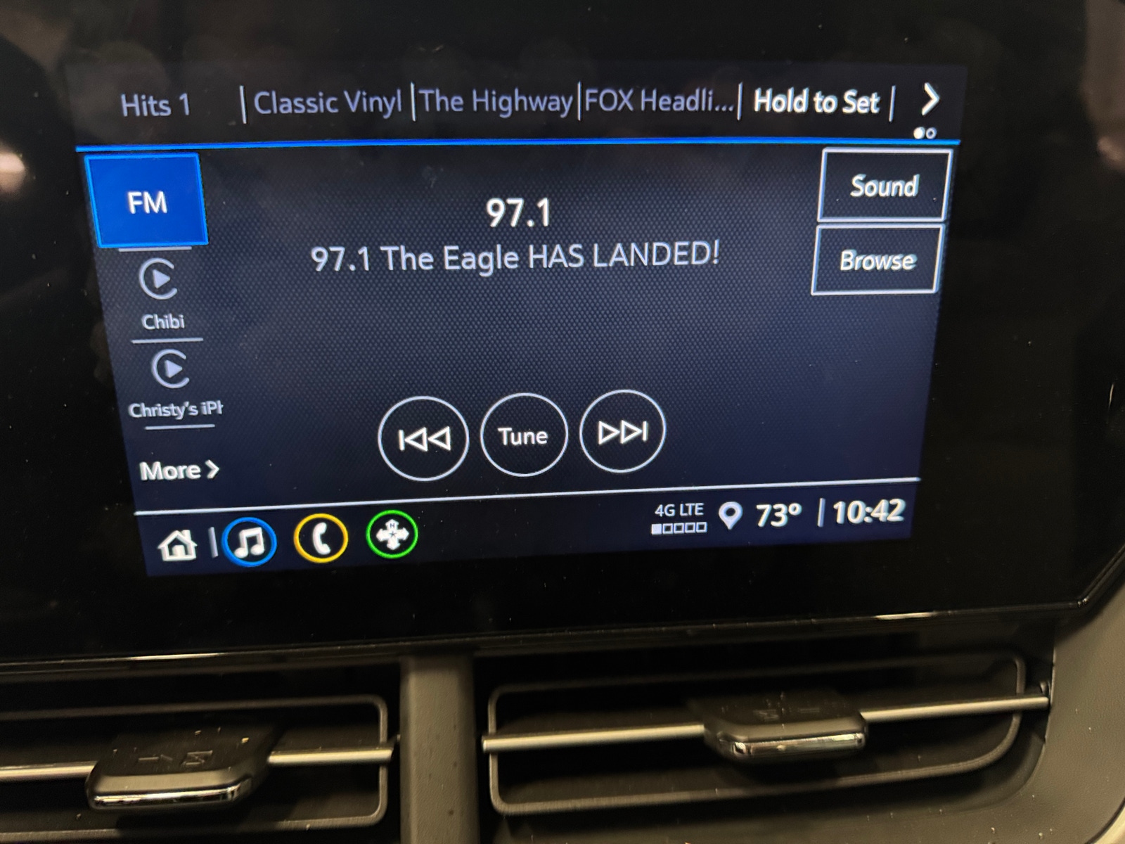 Thumbnail: 2025 Chevrolet Trax - 4