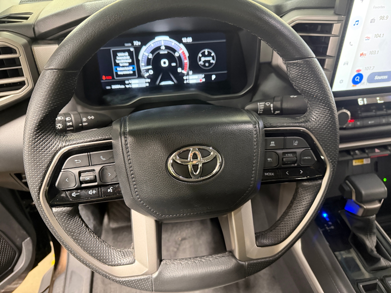 Thumbnail: 2024 Toyota Tundra - 4