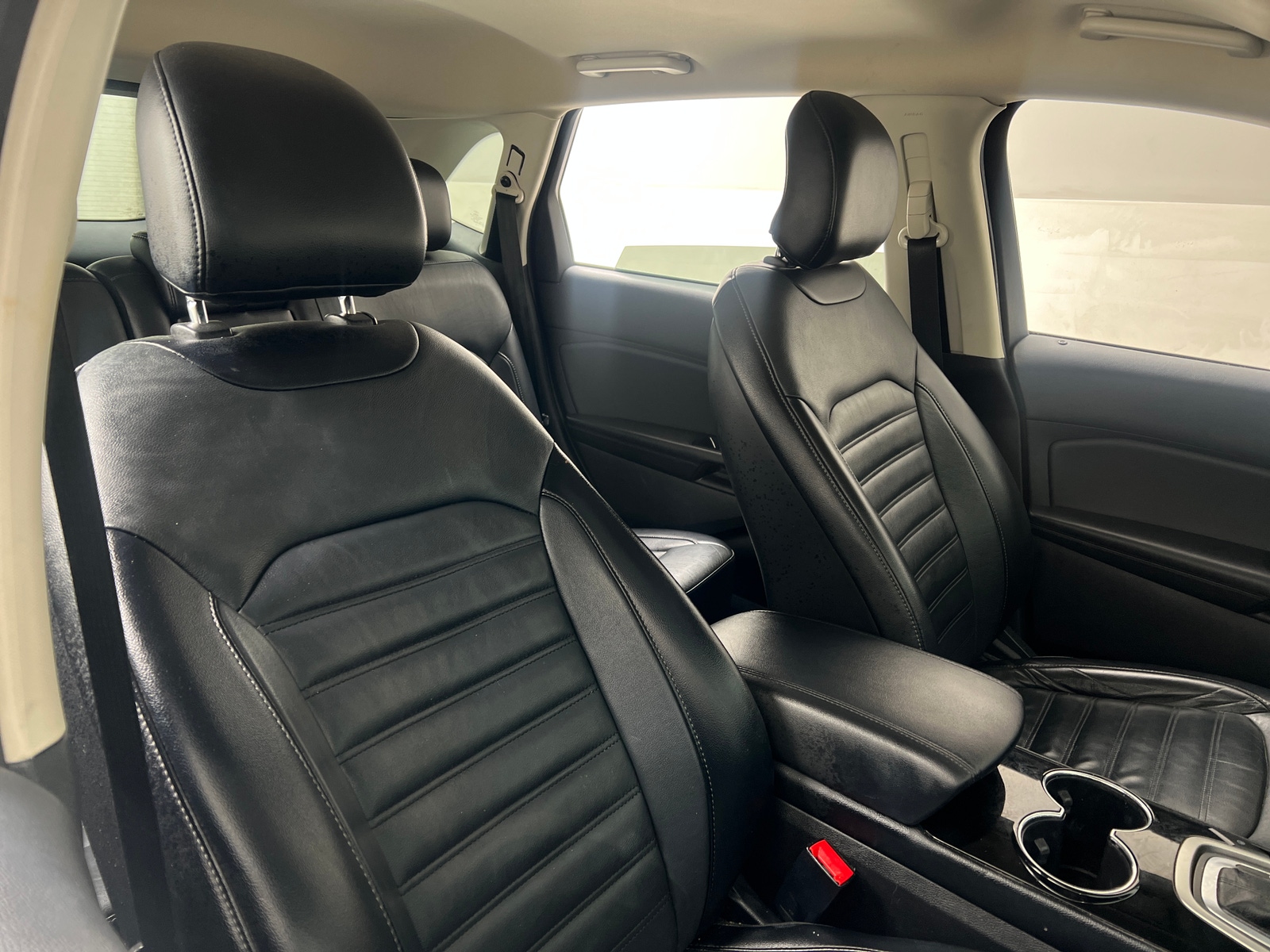 Thumbnail: 2018 Ford Edge - 2