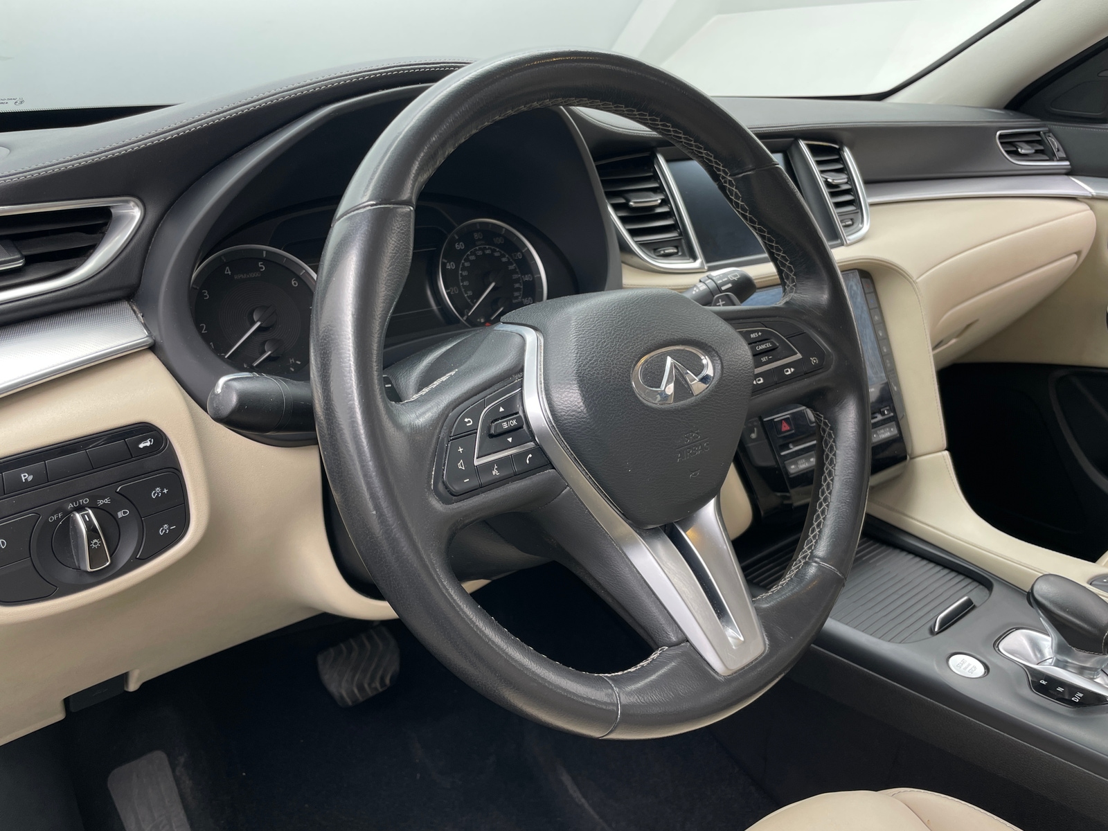 Thumbnail: 2020 INFINITI QX50 - 4