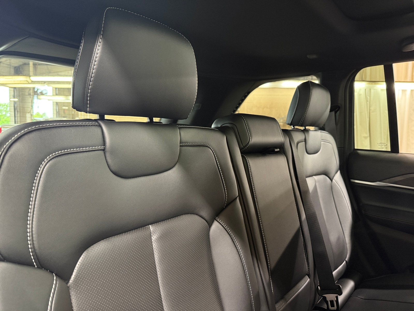 Thumbnail: 2026 Jeep Grand Cherokee - 5