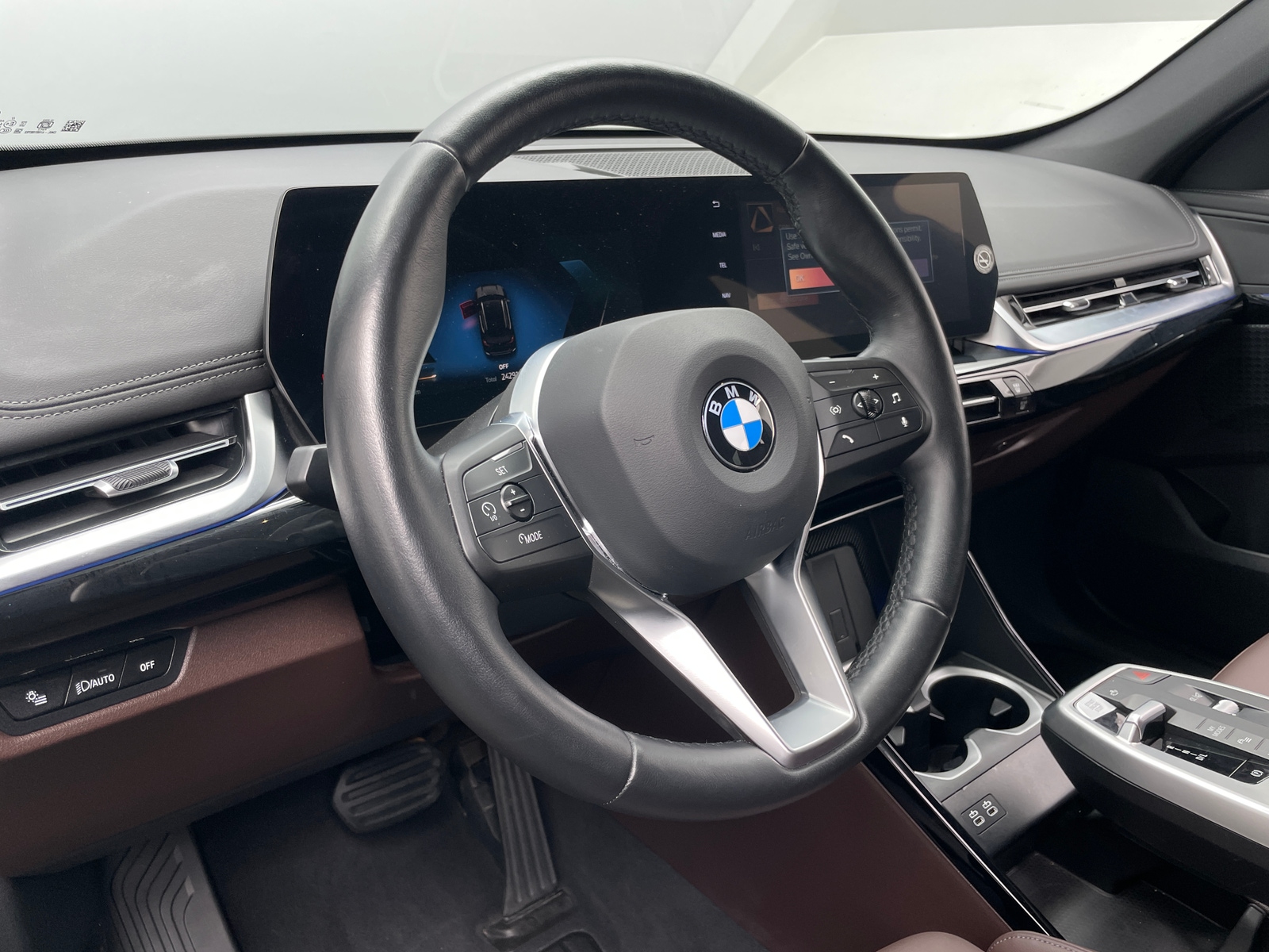 Thumbnail: 2025 BMW X1 - 4