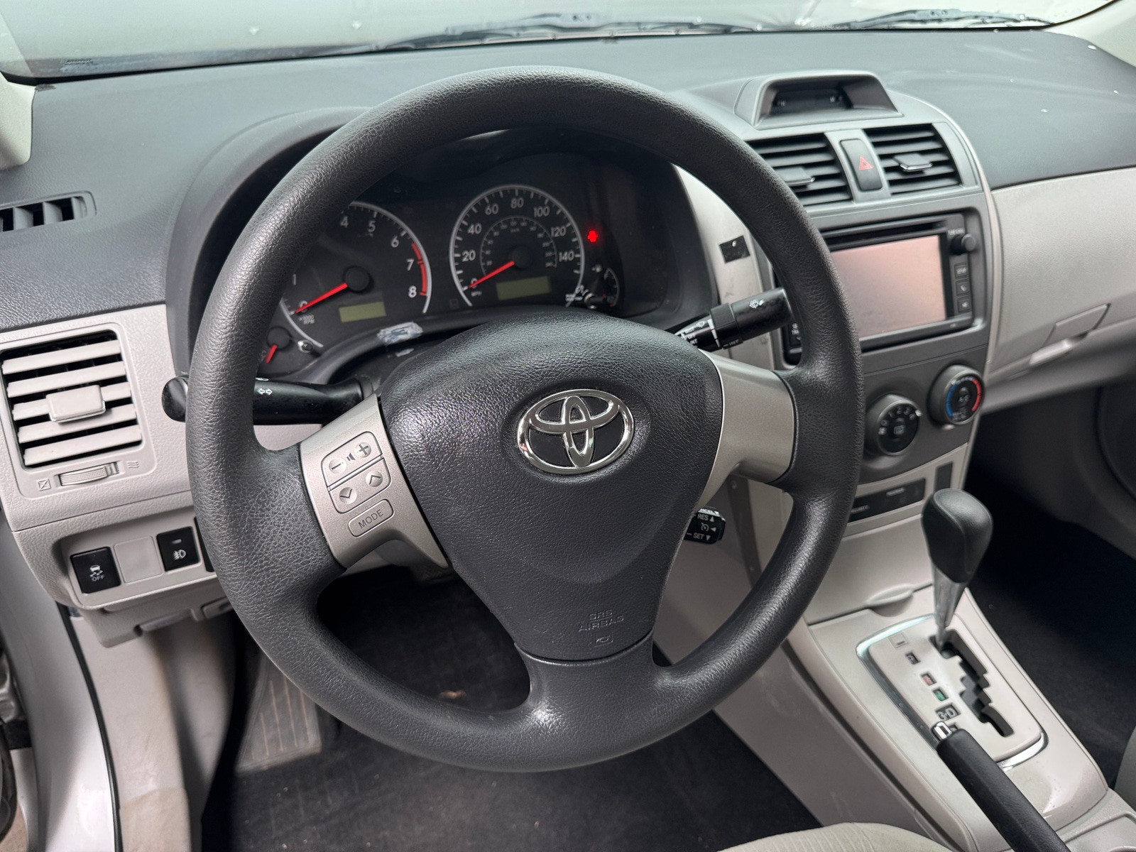 Thumbnail: 2013 Toyota Corolla - 5