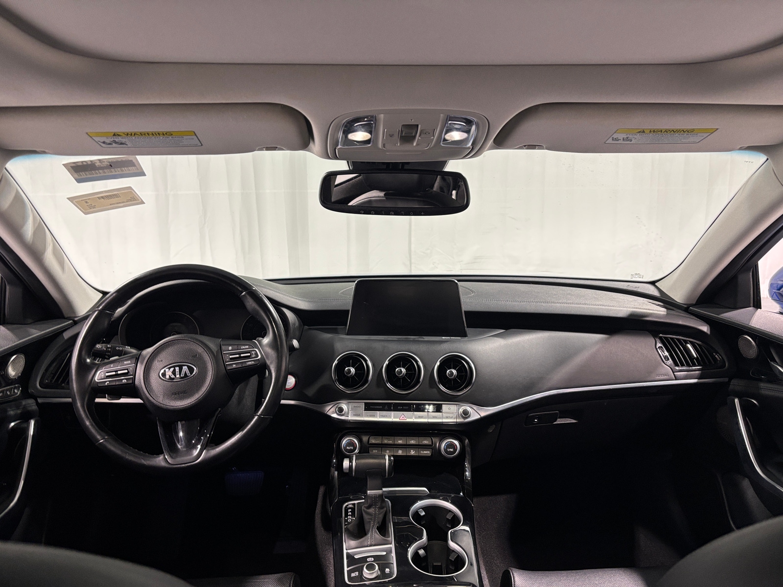 Thumbnail: 2018 Kia Stinger - 2