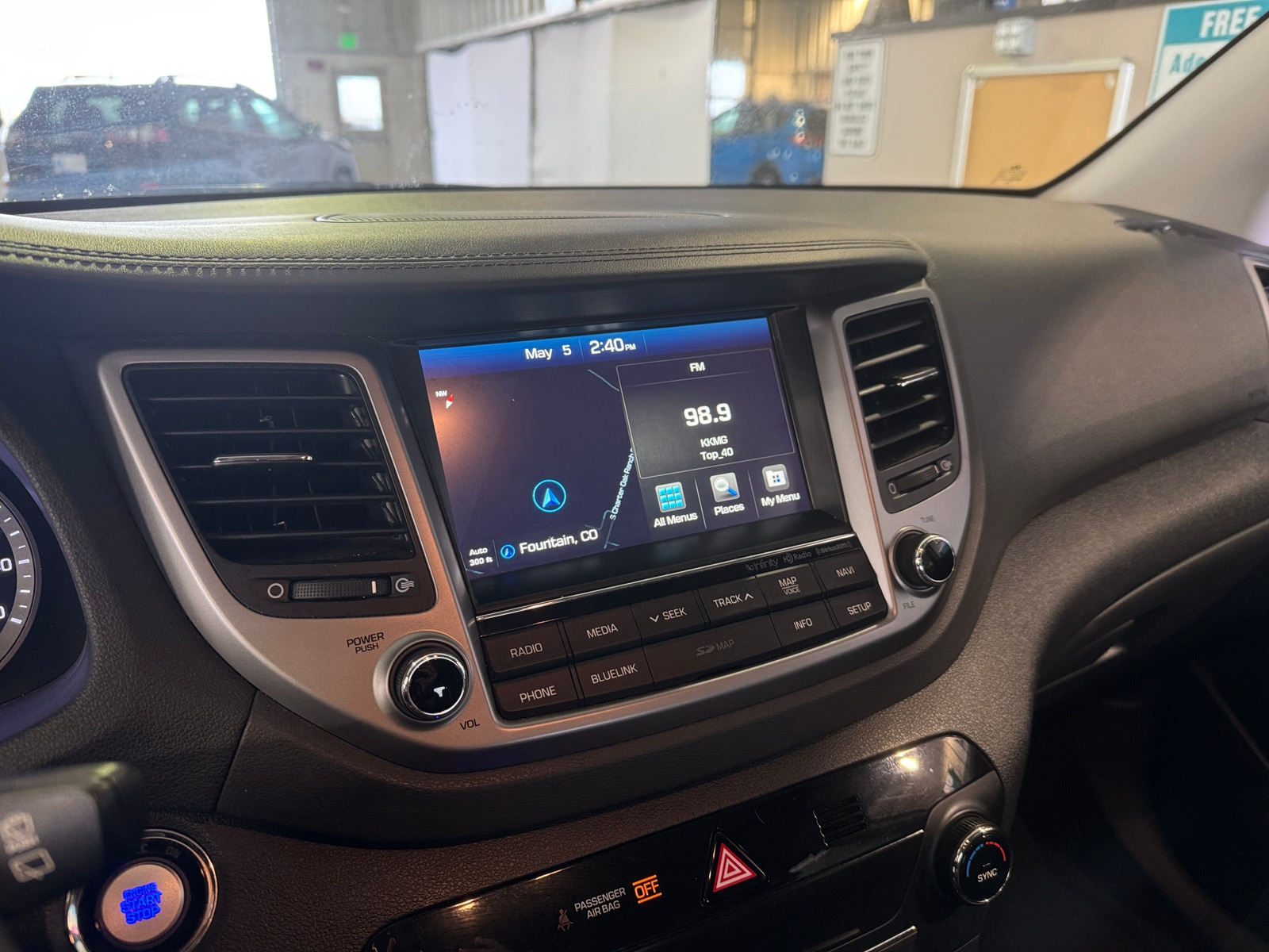 Thumbnail: 2017 Hyundai Tucson - 3