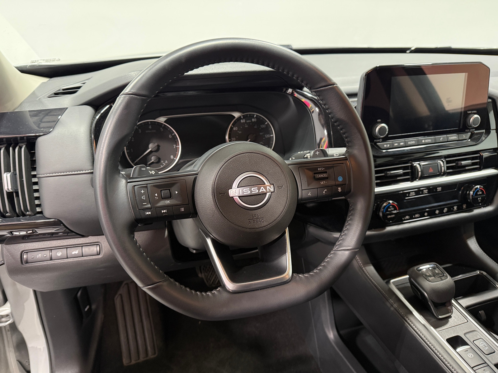 Thumbnail: 2025 Nissan Pathfinder - 5