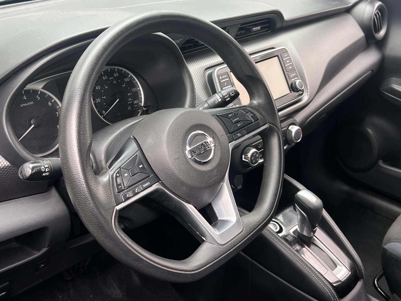 Thumbnail: 2018 Nissan Kicks - 5