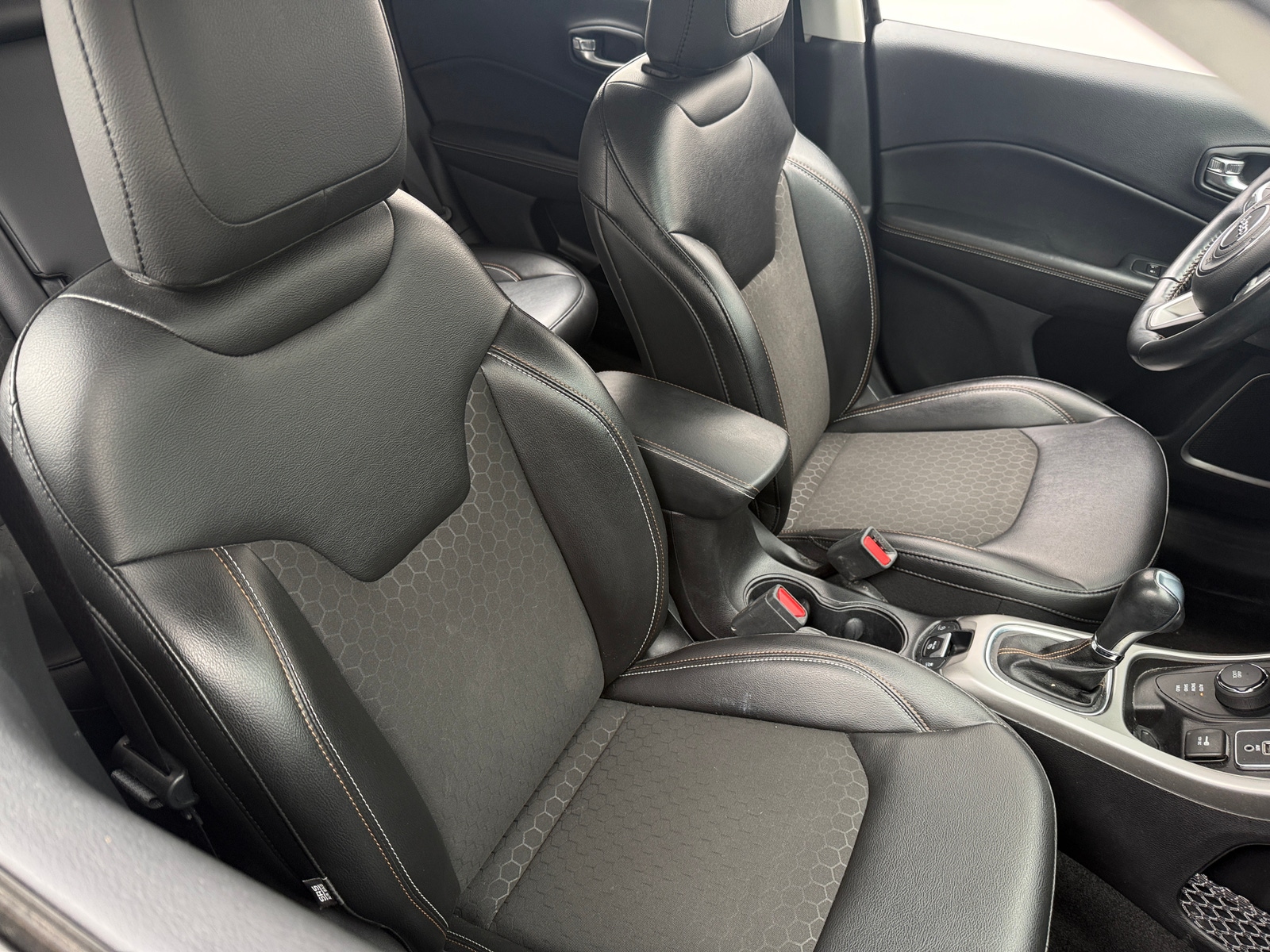 Thumbnail: 2020 Jeep Compass - 2