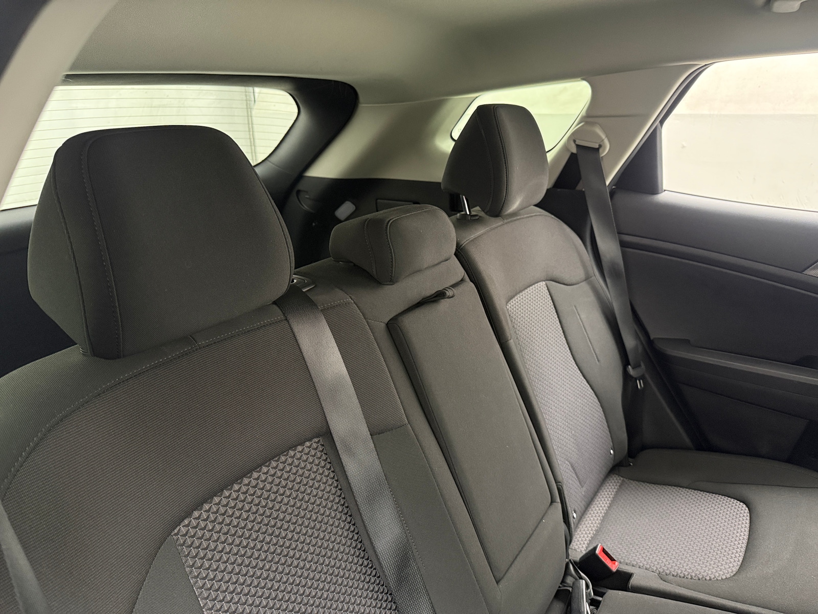 Thumbnail: 2023 Kia Sportage - 6