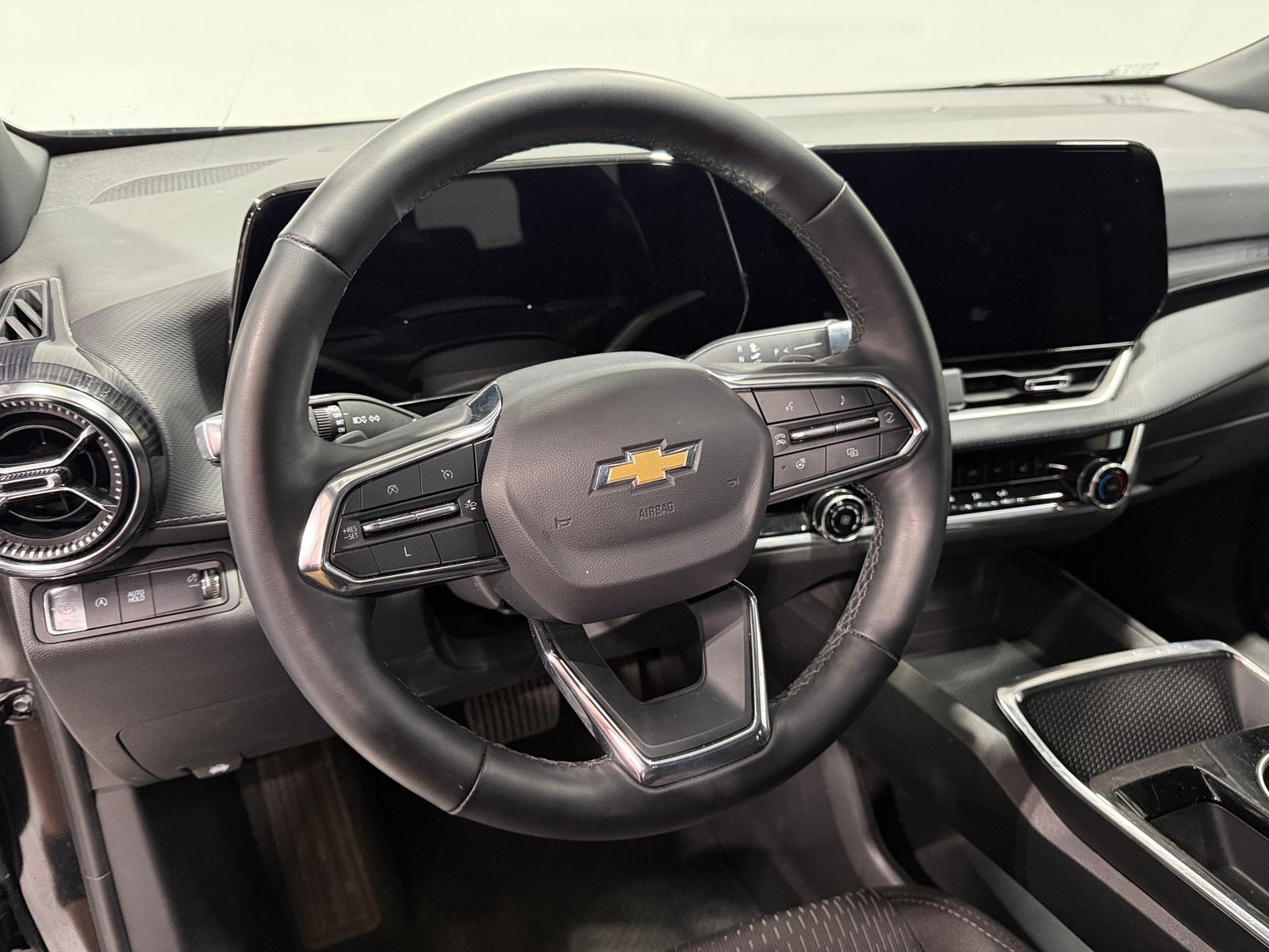 Thumbnail: 2025 Chevrolet Equinox - 5
