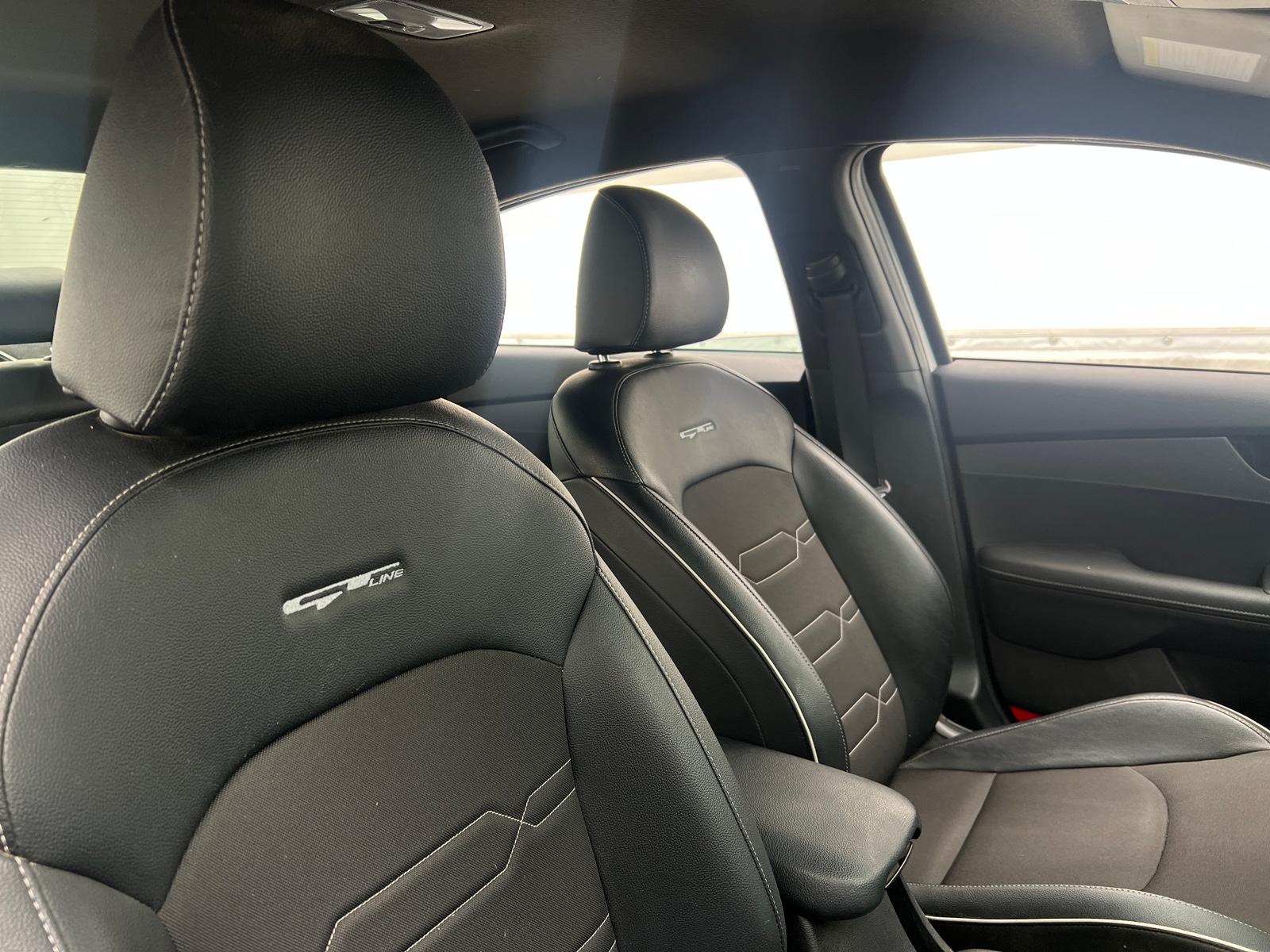 Thumbnail: 2021 Kia Forte - 2
