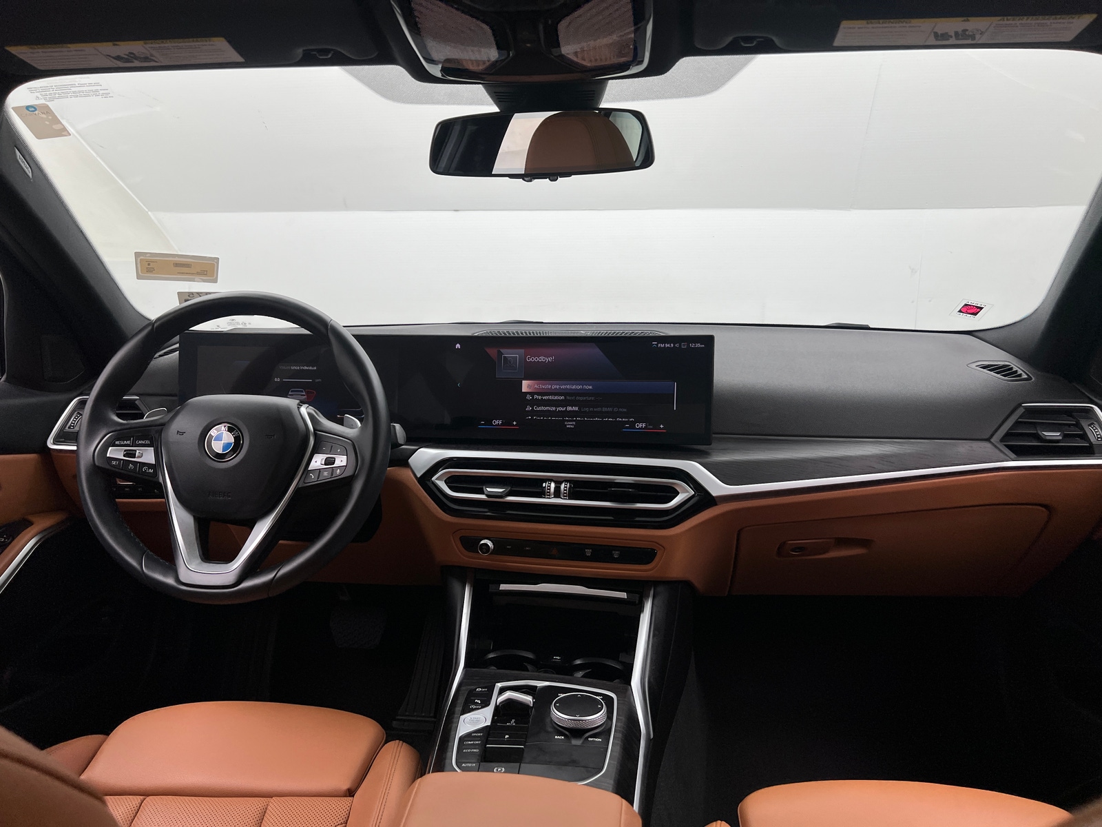 Thumbnail: 2024 BMW 3 Series - 2