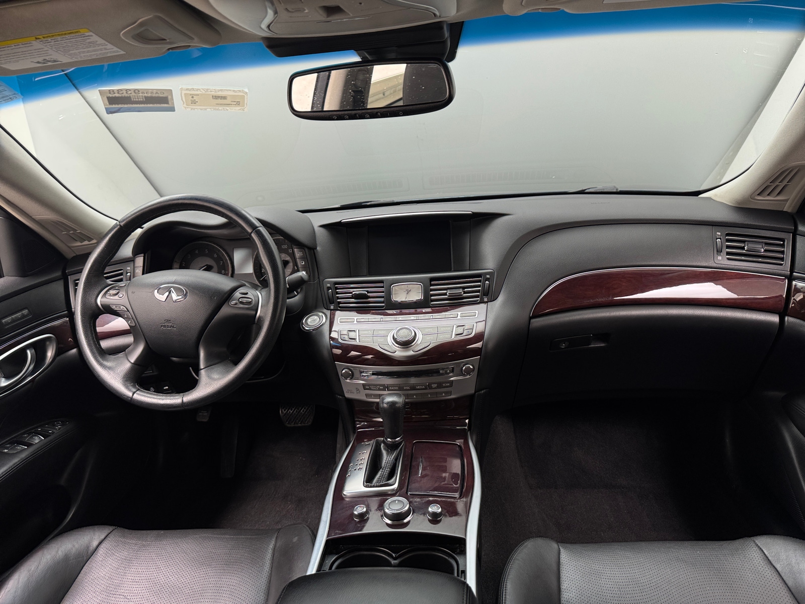 Thumbnail: 2019 INFINITI Q70 - 3