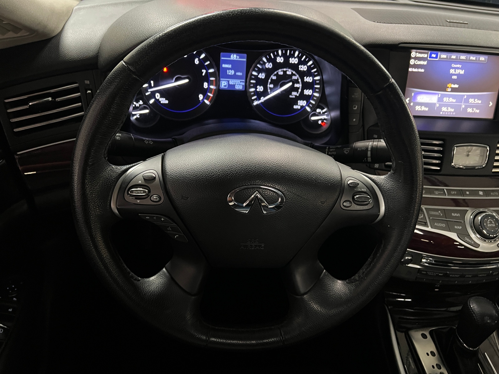 Thumbnail: 2019 INFINITI Q70 - 5